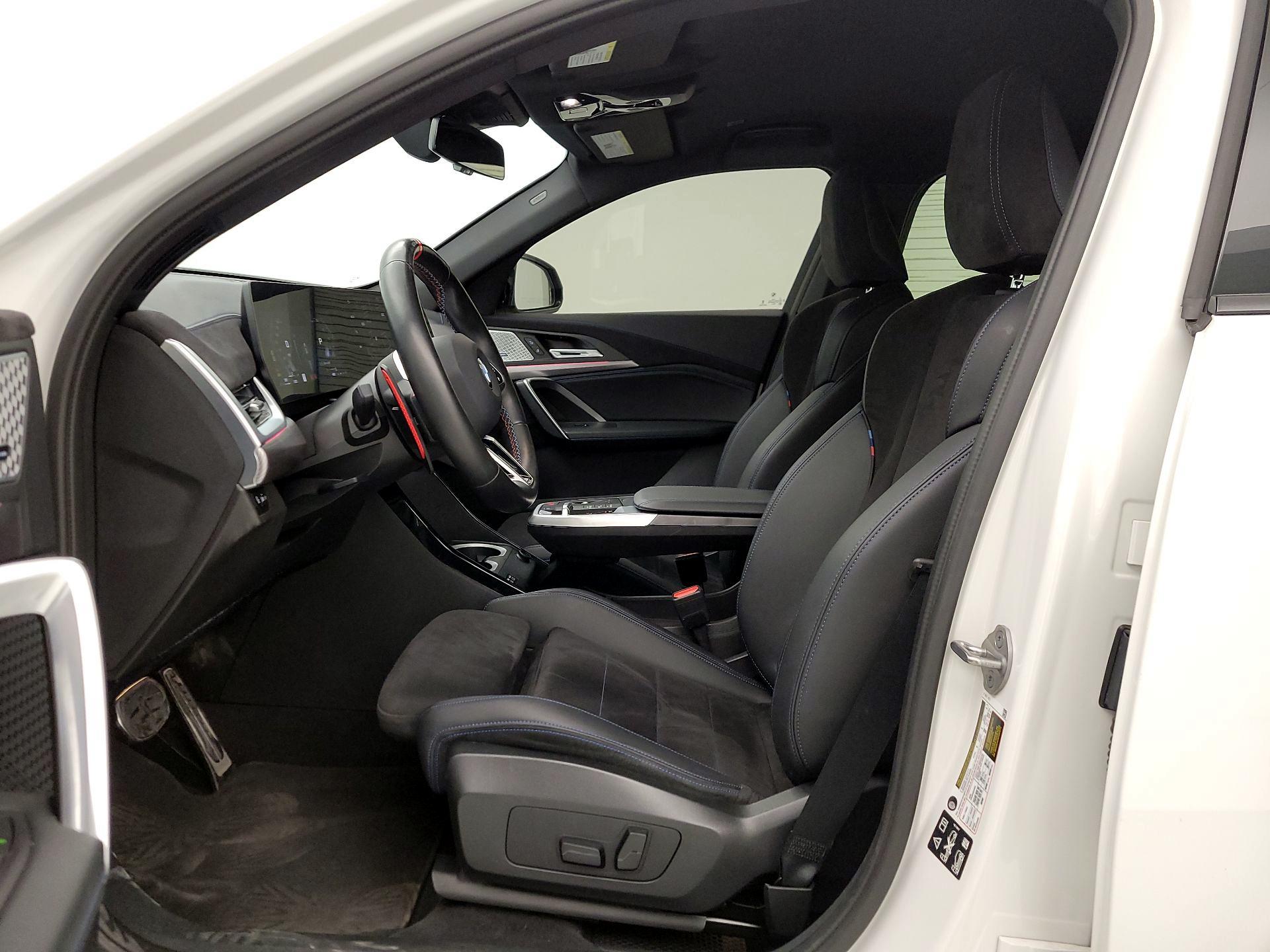 Thumbnail: 2024 BMW X2 - 11