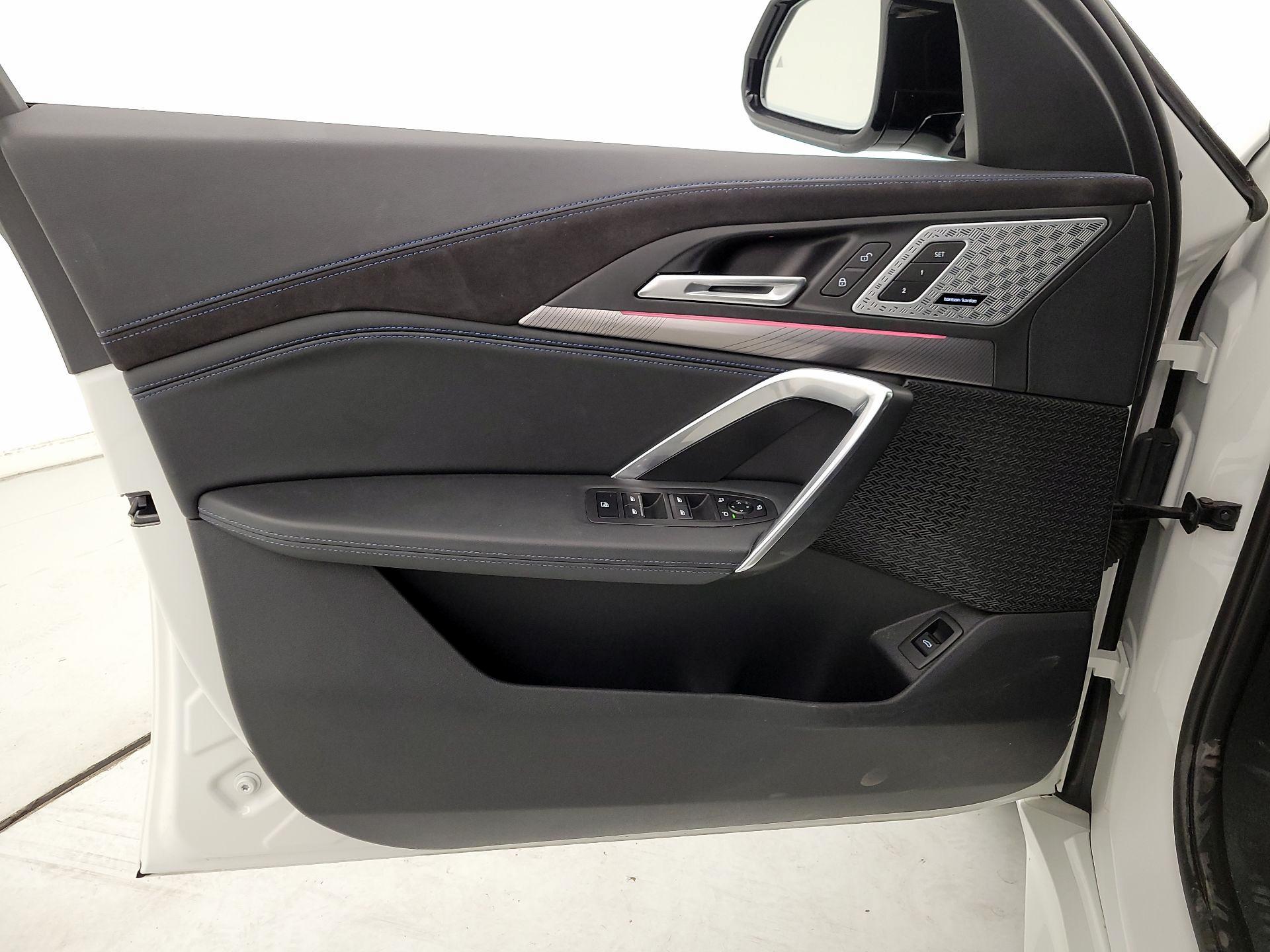 Thumbnail: 2024 BMW X2 - 12