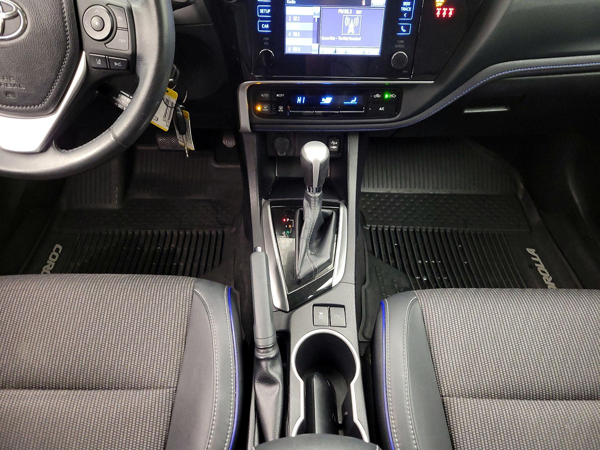 Thumbnail: 2019 Toyota Corolla - 17