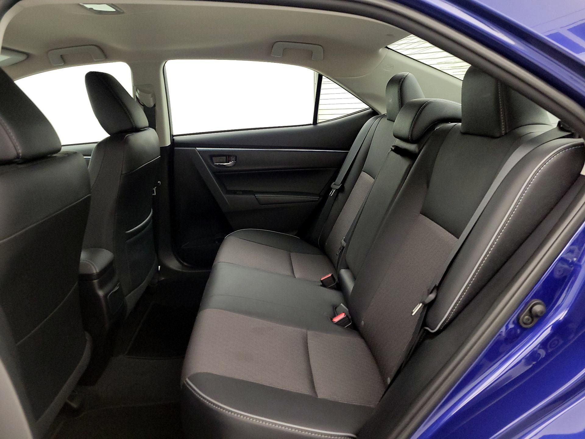 Thumbnail: 2015 Toyota Corolla - 19