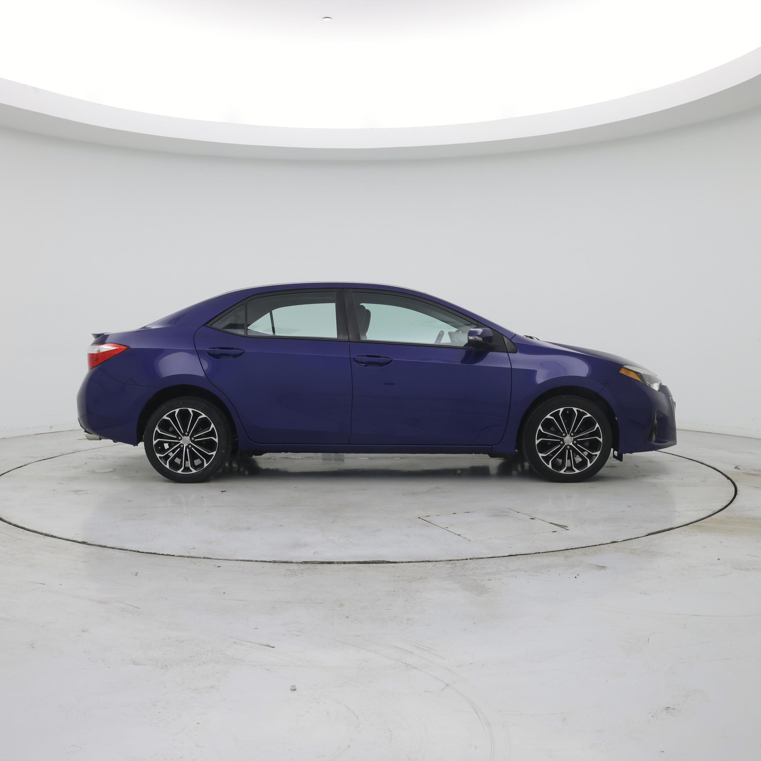 Thumbnail: 2015 Toyota Corolla - 7