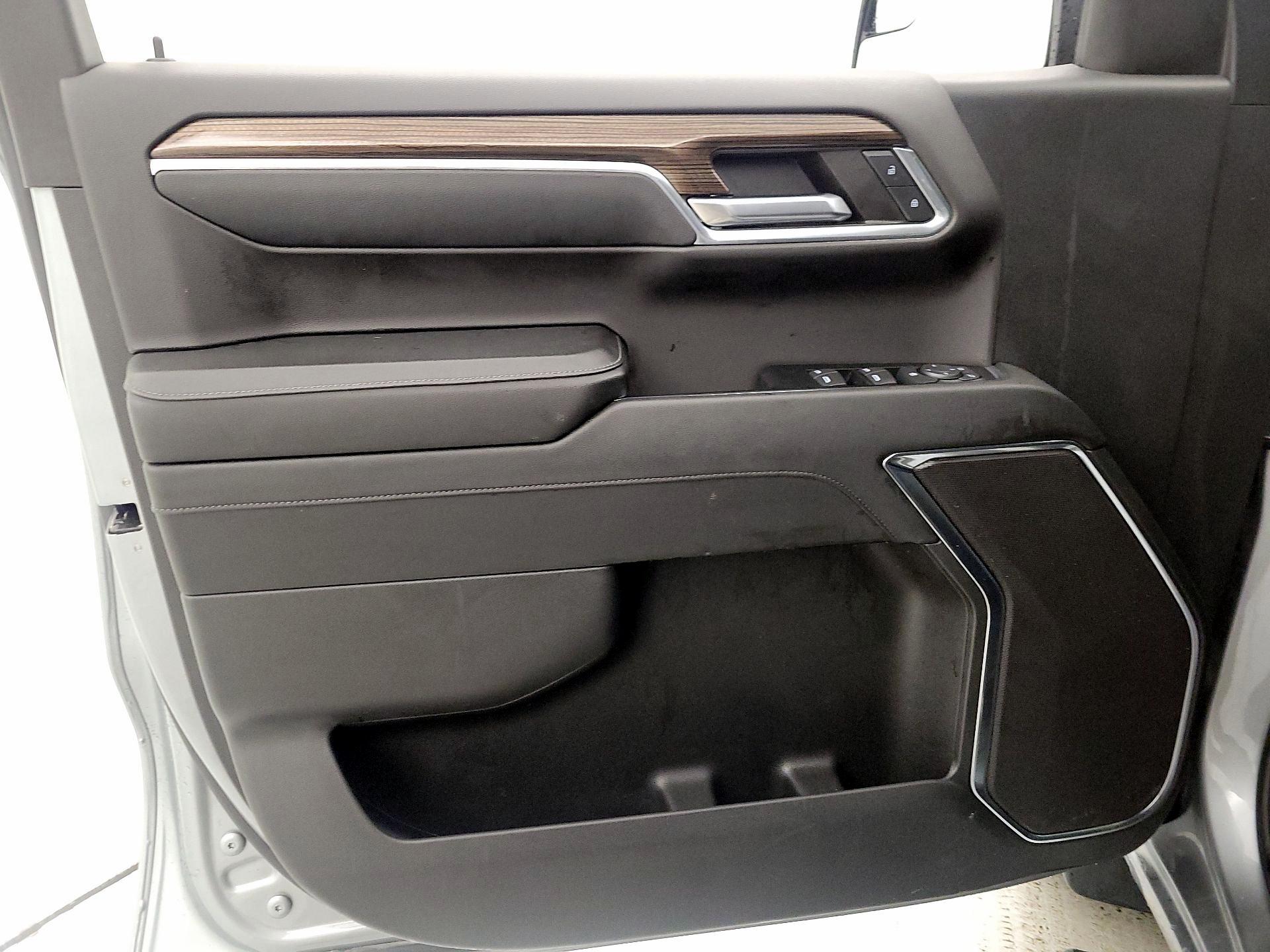 Thumbnail: 2024 Chevrolet Silverado 1500 - 12