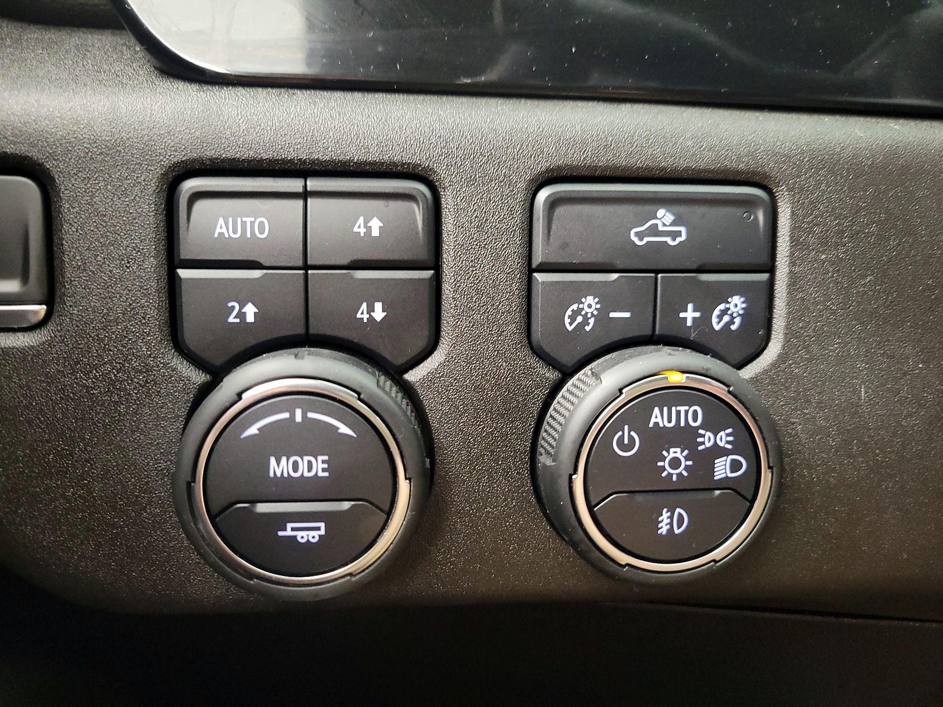 Thumbnail: 2024 Chevrolet Silverado 1500 - 13