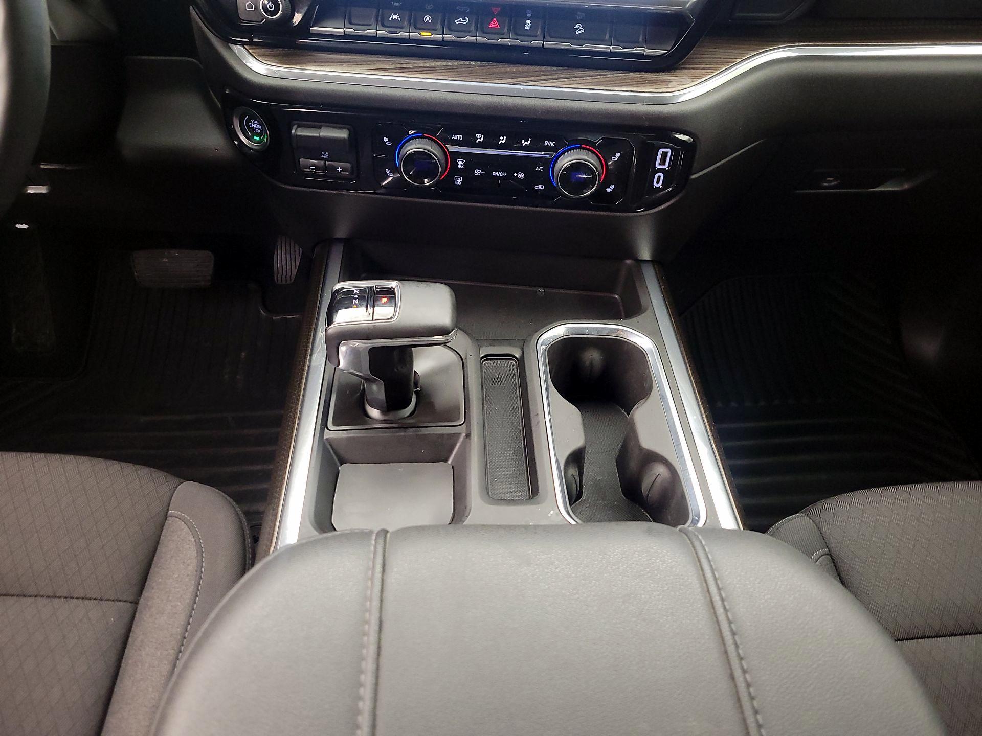 Thumbnail: 2024 Chevrolet Silverado 1500 - 18