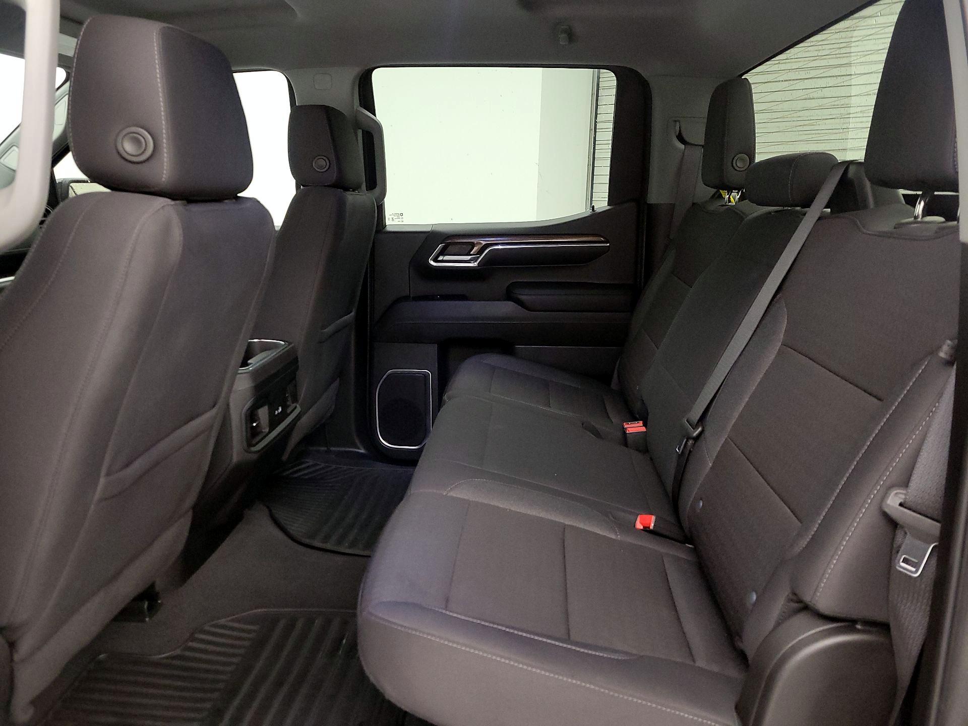 Thumbnail: 2024 Chevrolet Silverado 1500 - 20