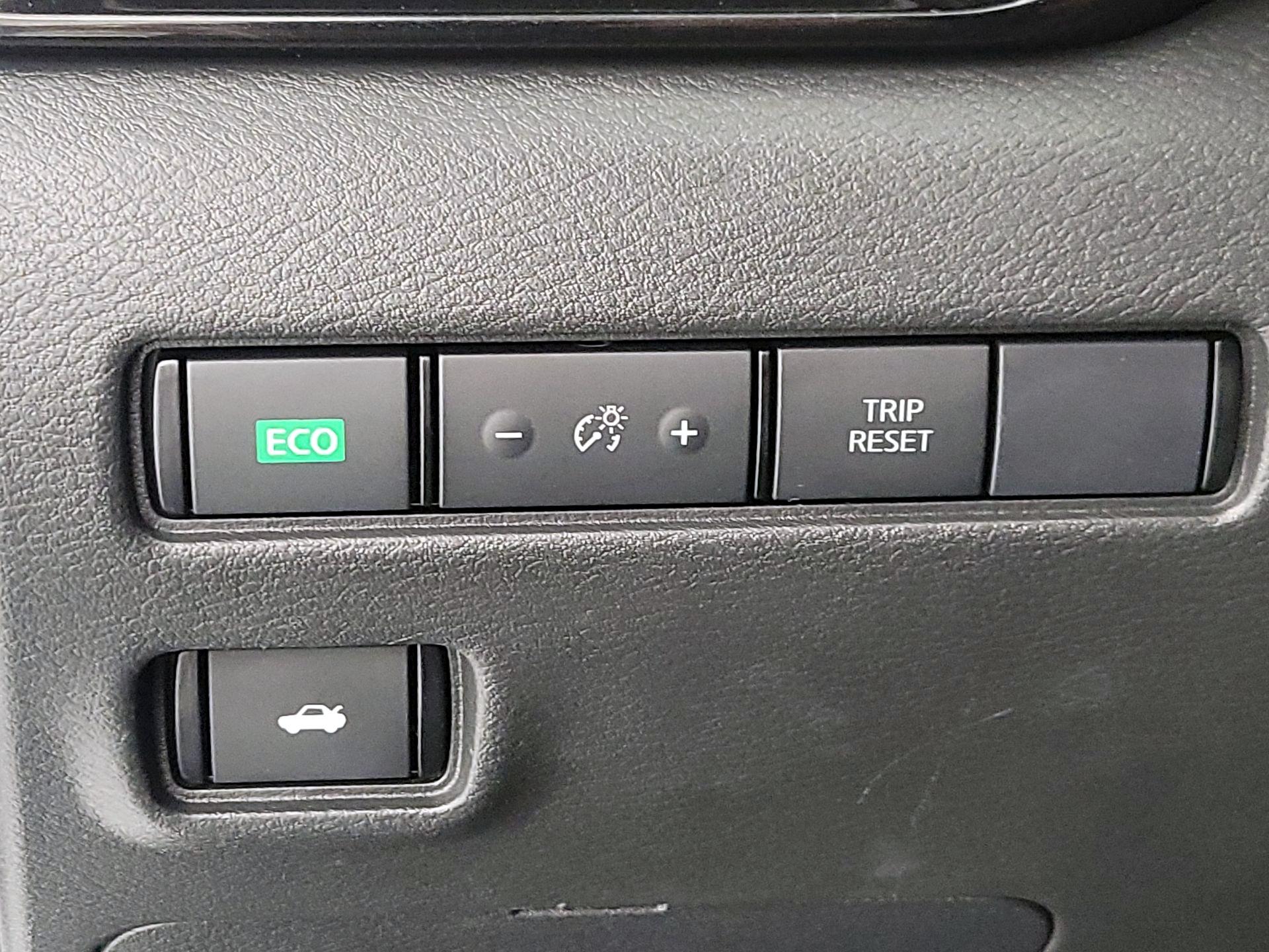 Thumbnail: 2023 Nissan Sentra - 13