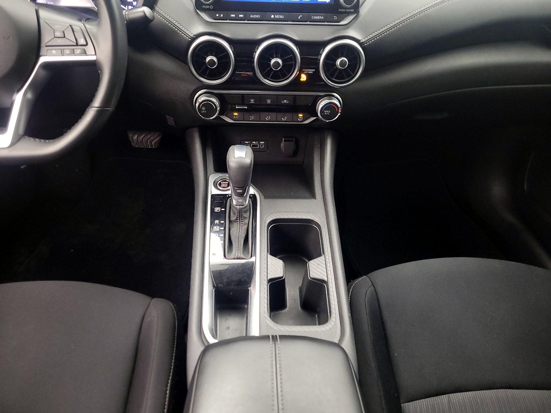 Thumbnail: 2023 Nissan Sentra - 17