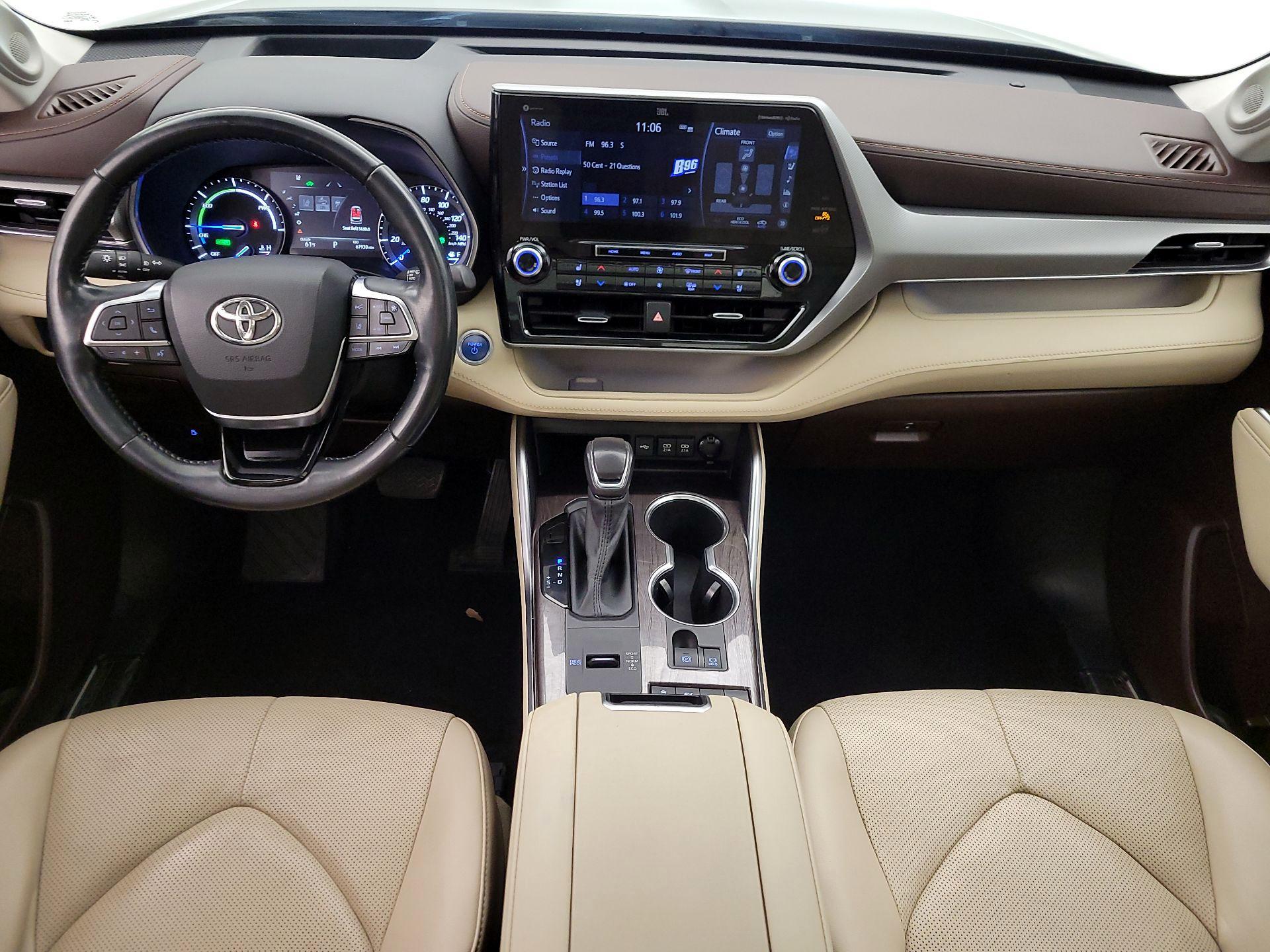 Thumbnail: 2021 Toyota Highlander - 9