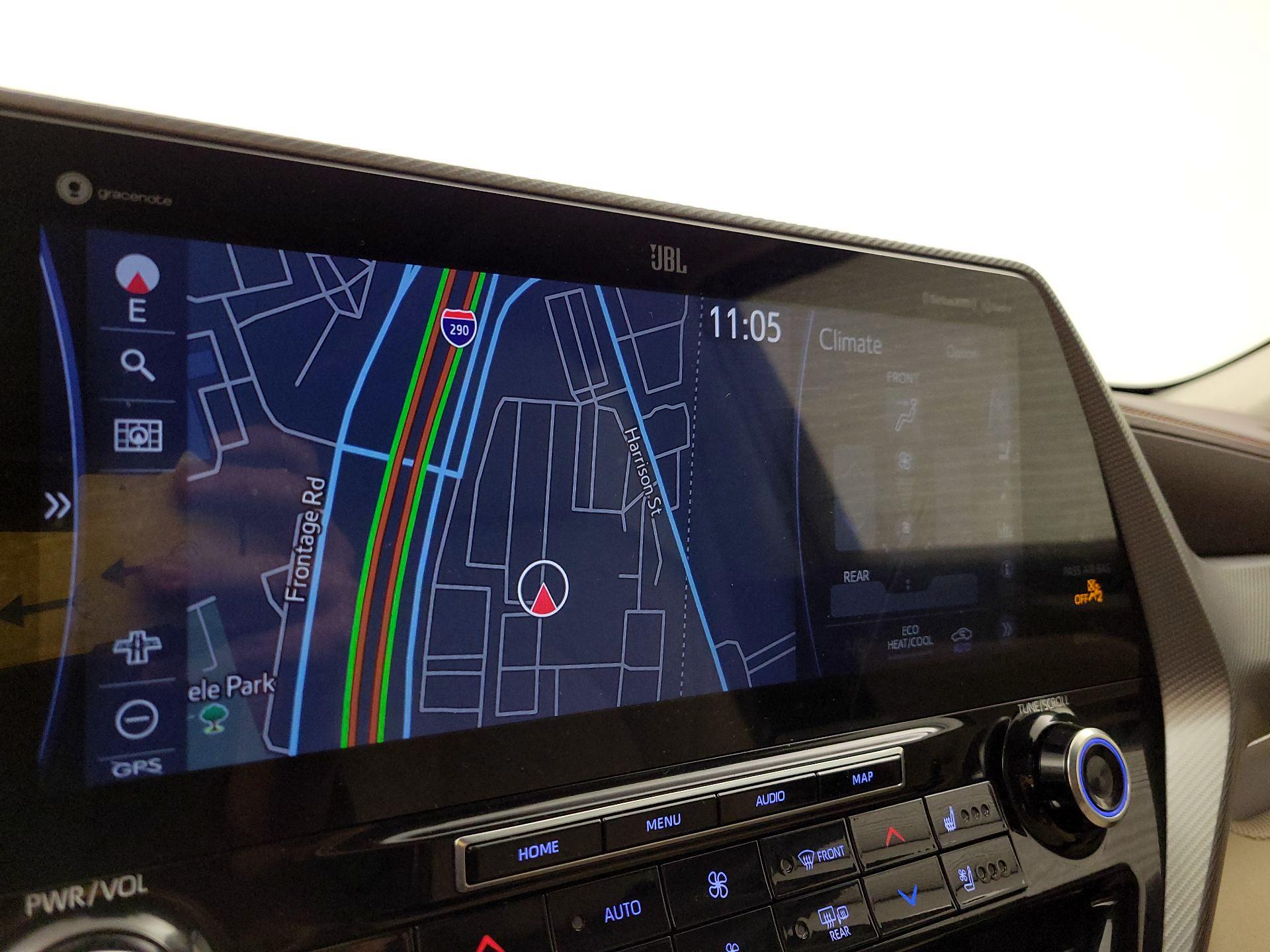 Thumbnail: 2021 Toyota Highlander - 14