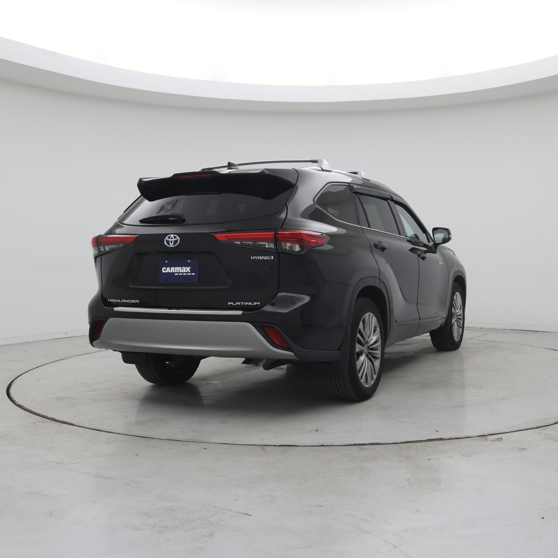 Thumbnail: 2021 Toyota Highlander - 8