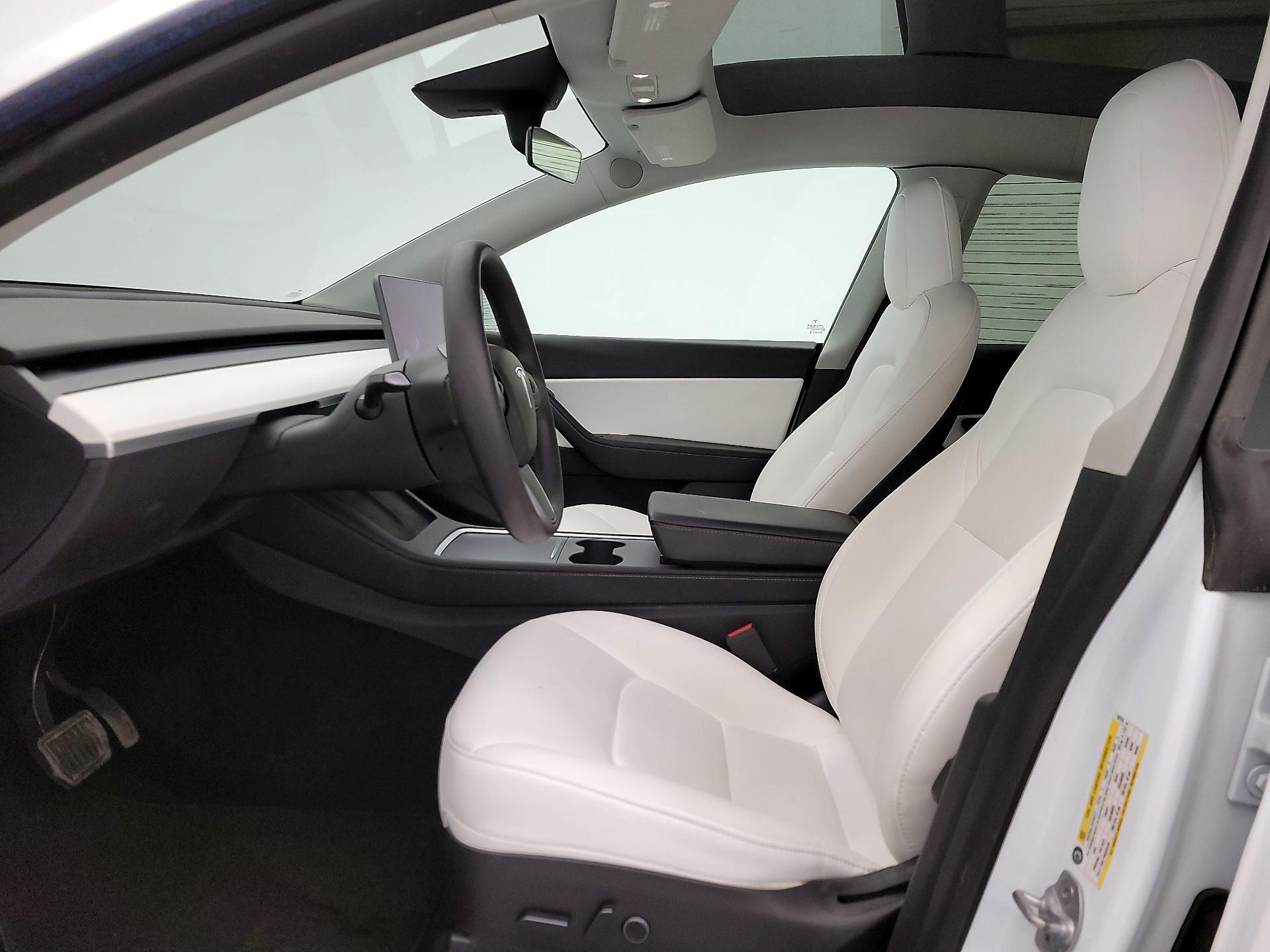 Thumbnail: 2022 Tesla Model Y - 11