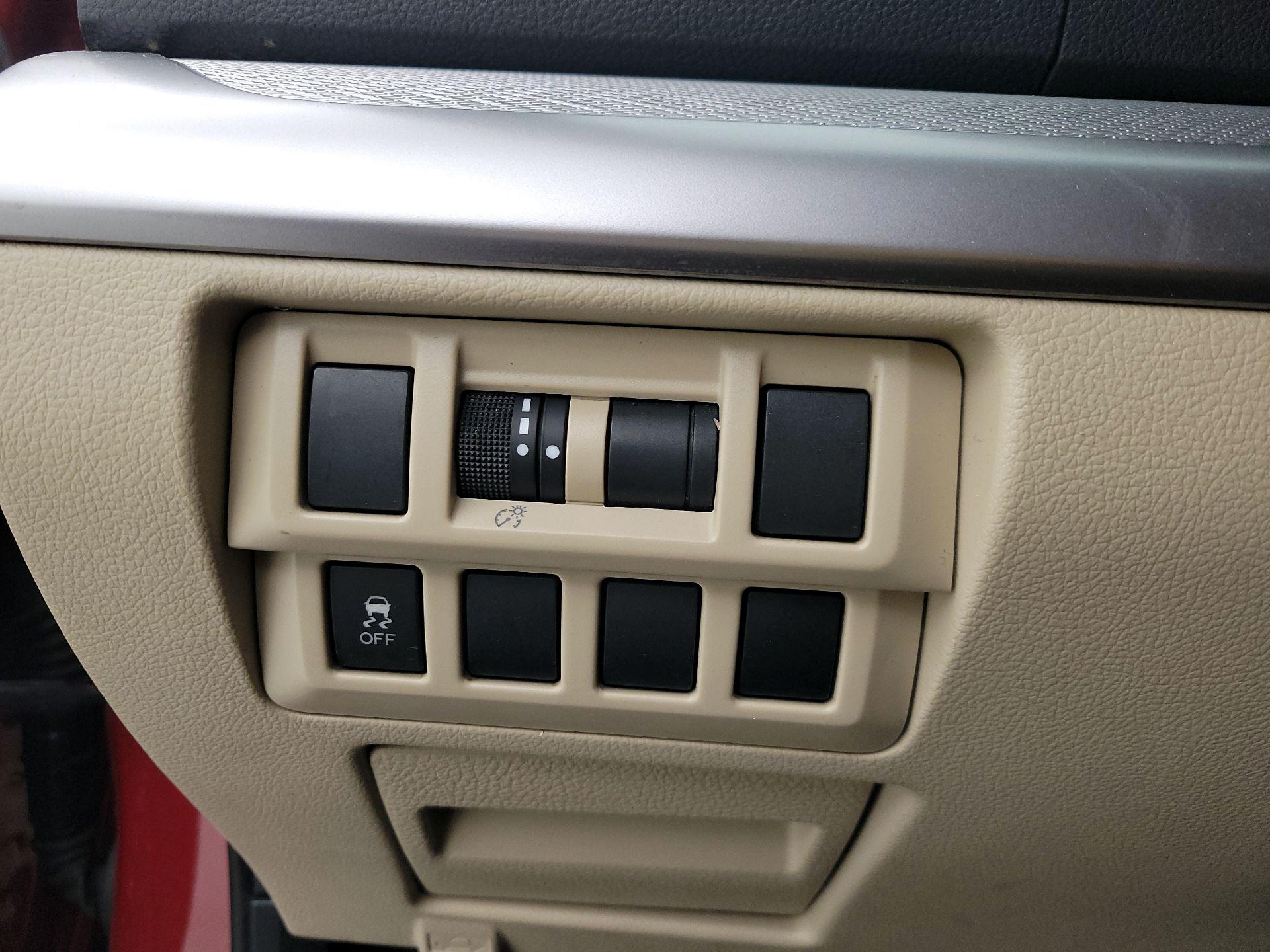 Thumbnail: 2015 Subaru Outback - 13