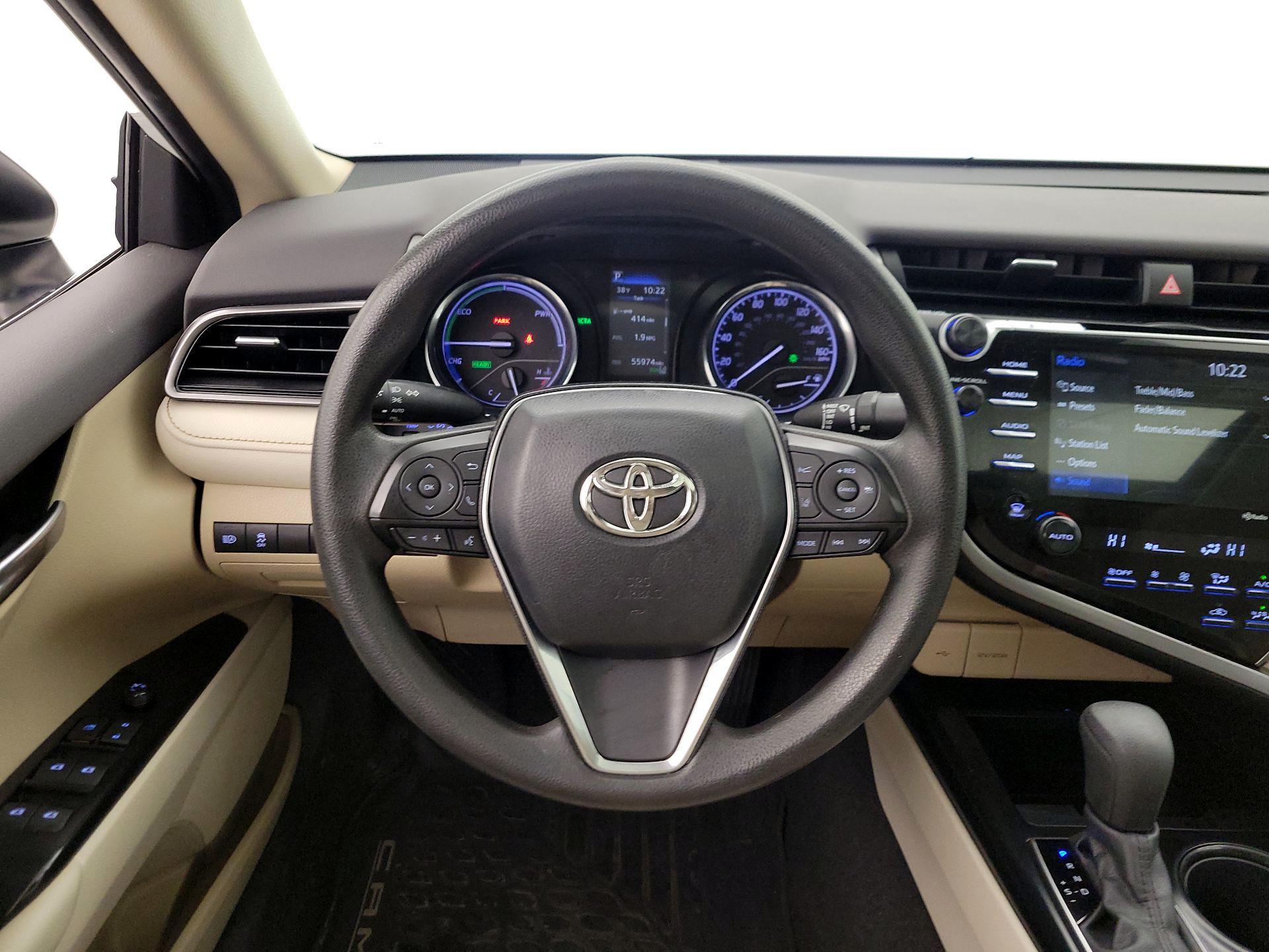 Thumbnail: 2020 Toyota Camry - 10