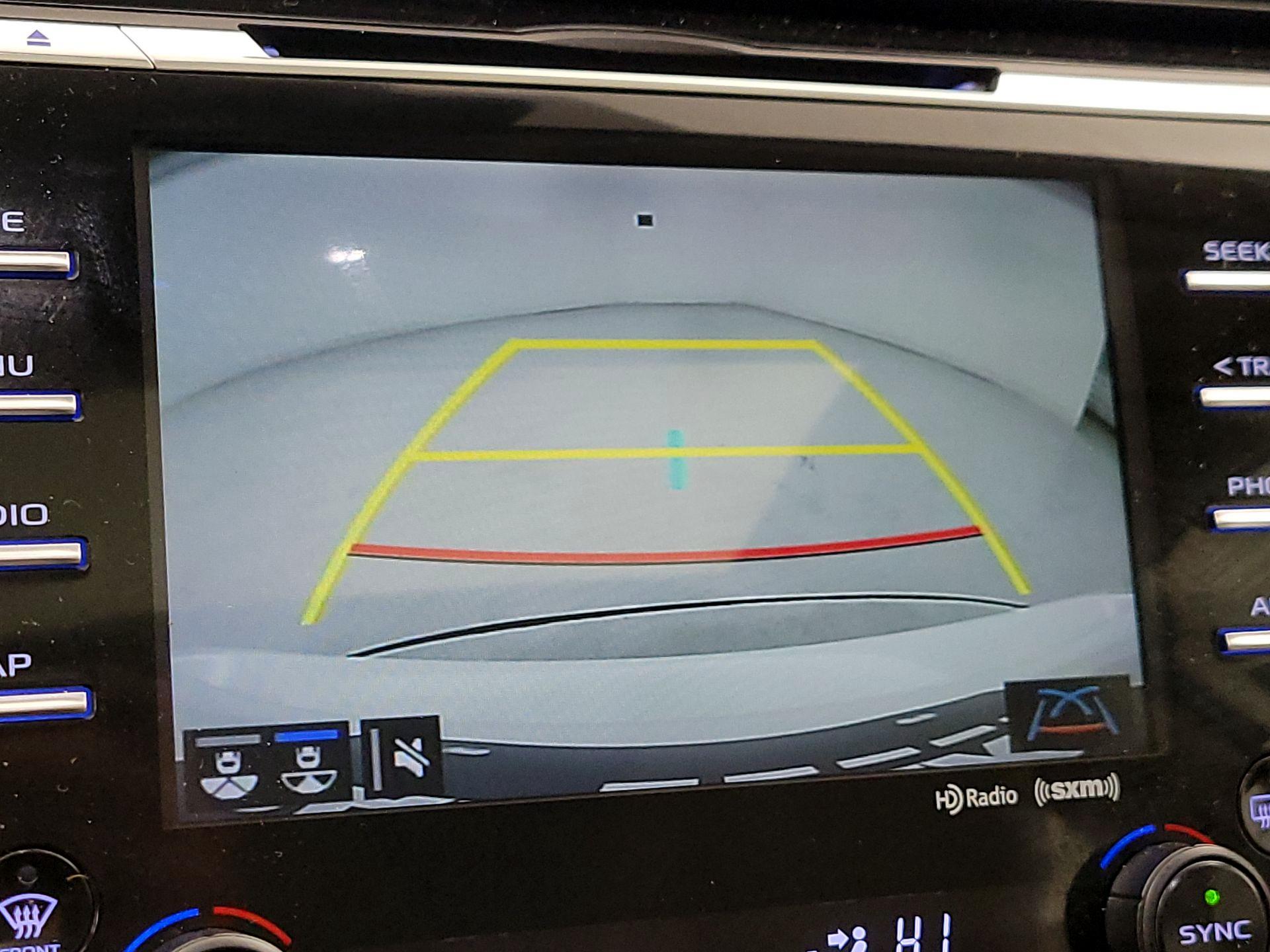 Thumbnail: 2020 Toyota Camry - 14