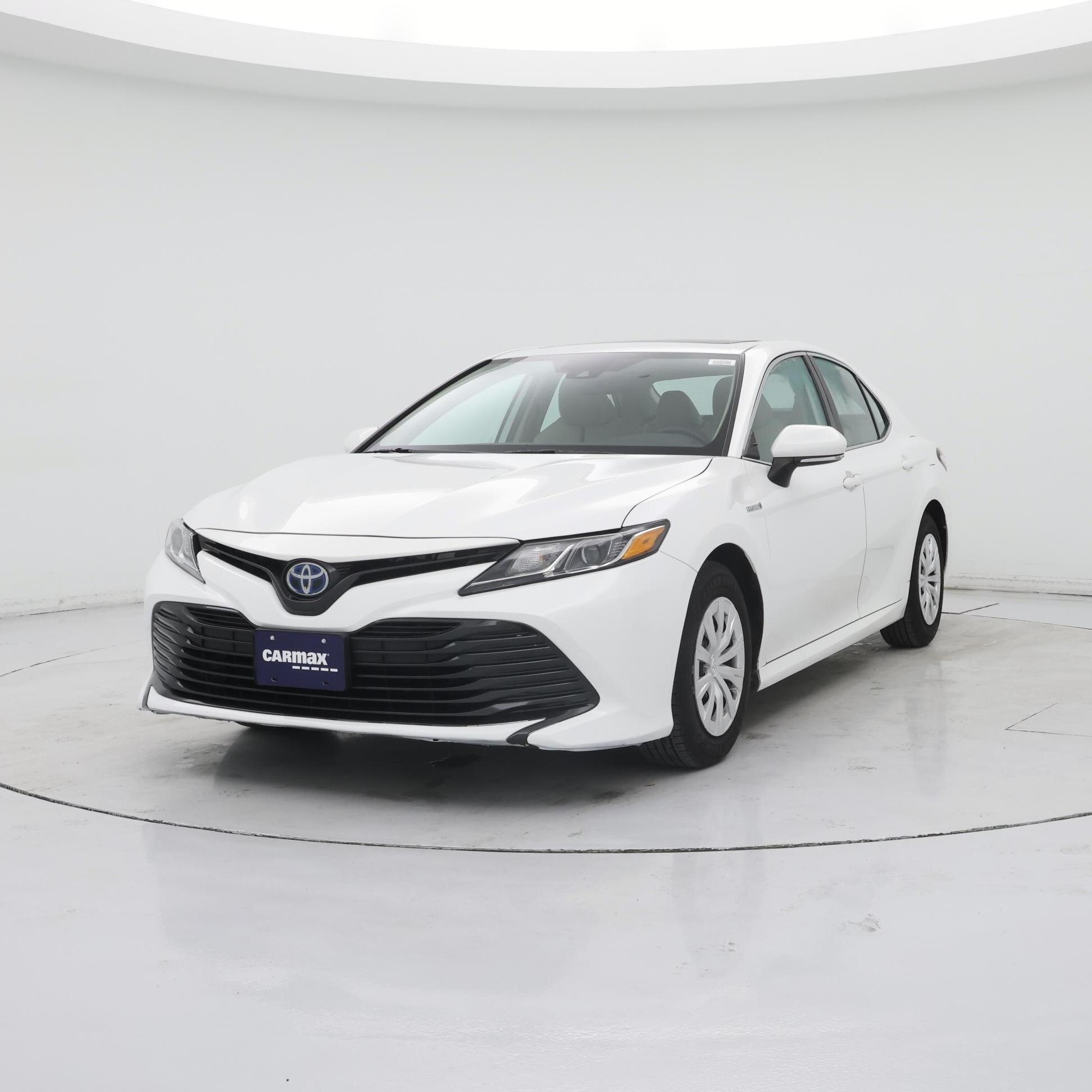 Thumbnail: 2020 Toyota Camry - 4