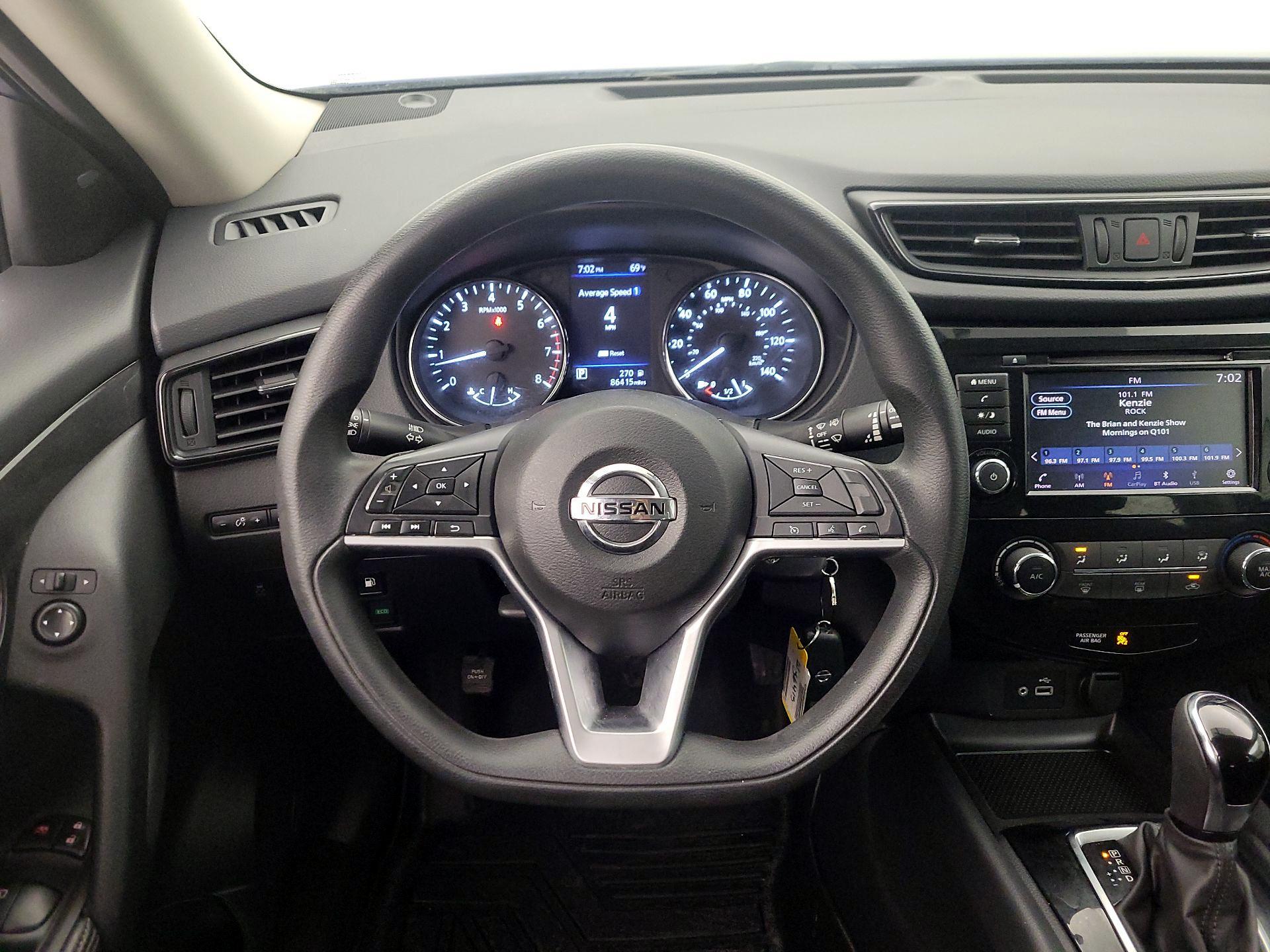 Thumbnail: 2018 Nissan Rogue - 10