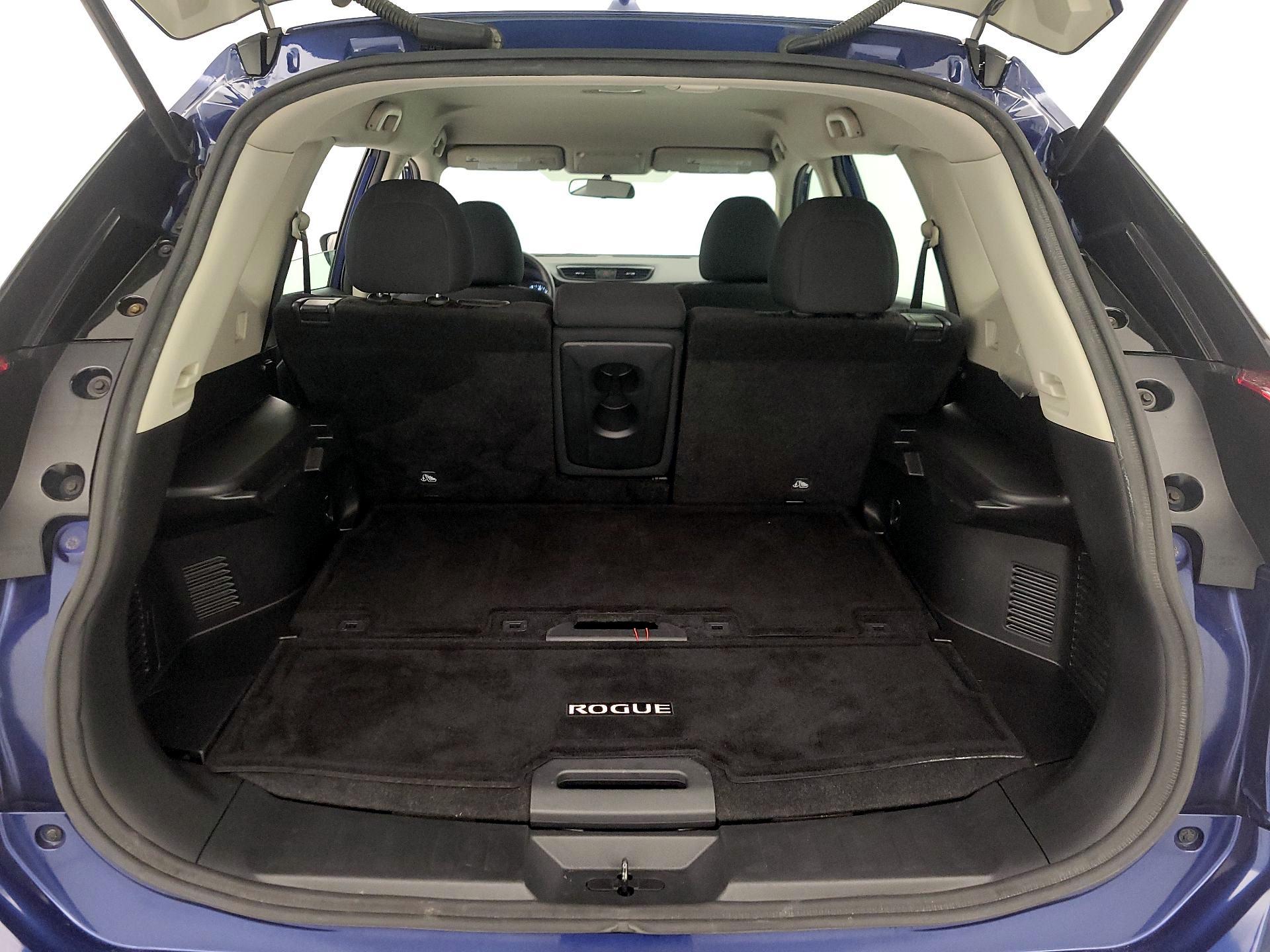 Thumbnail: 2018 Nissan Rogue - 20