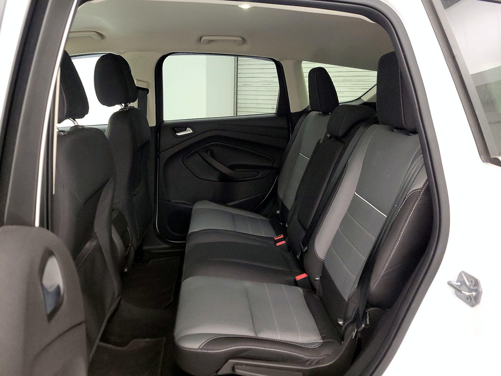 Thumbnail: 2015 Ford Escape - 19