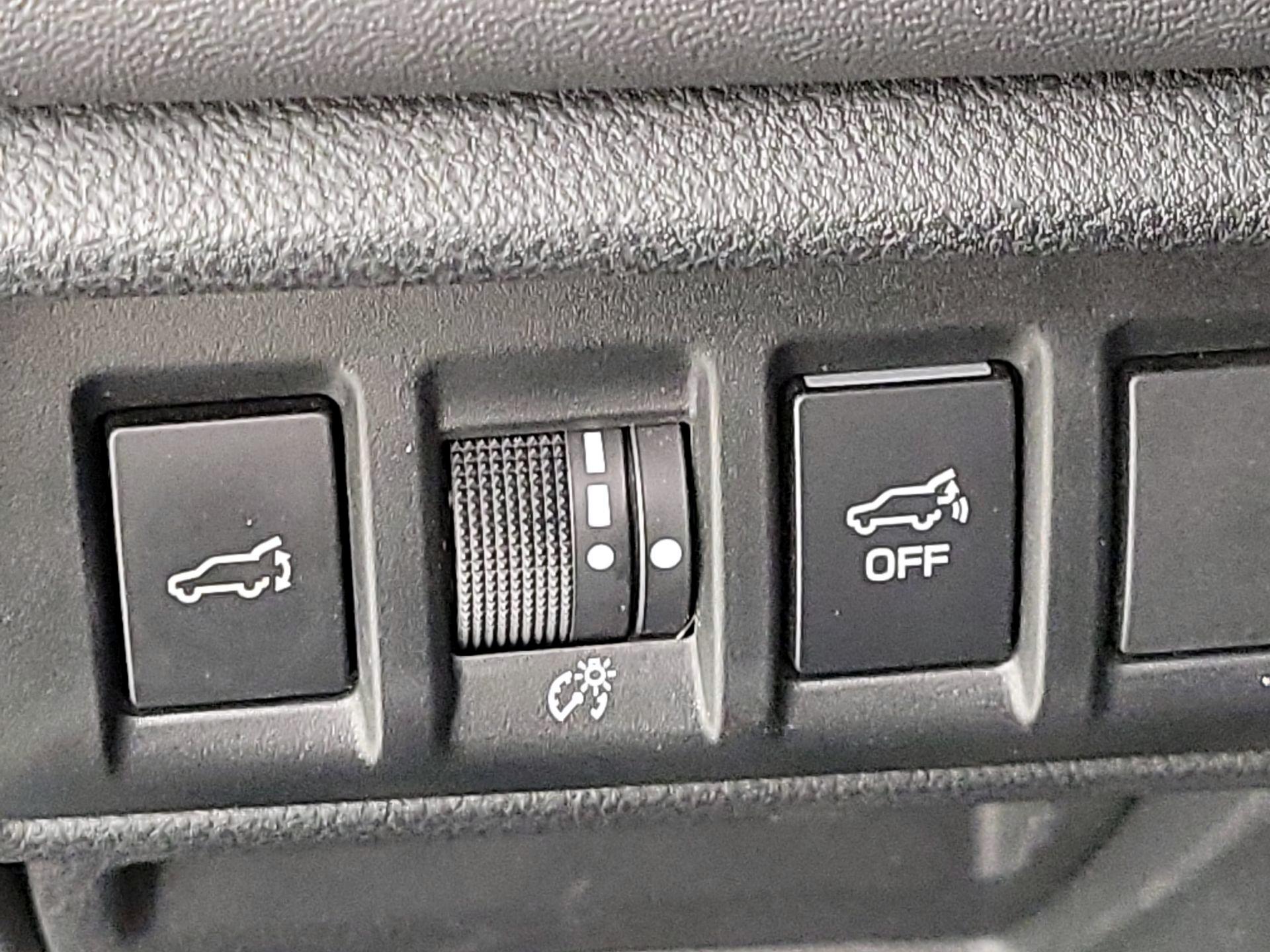 Thumbnail: 2023 Subaru Outback - 13