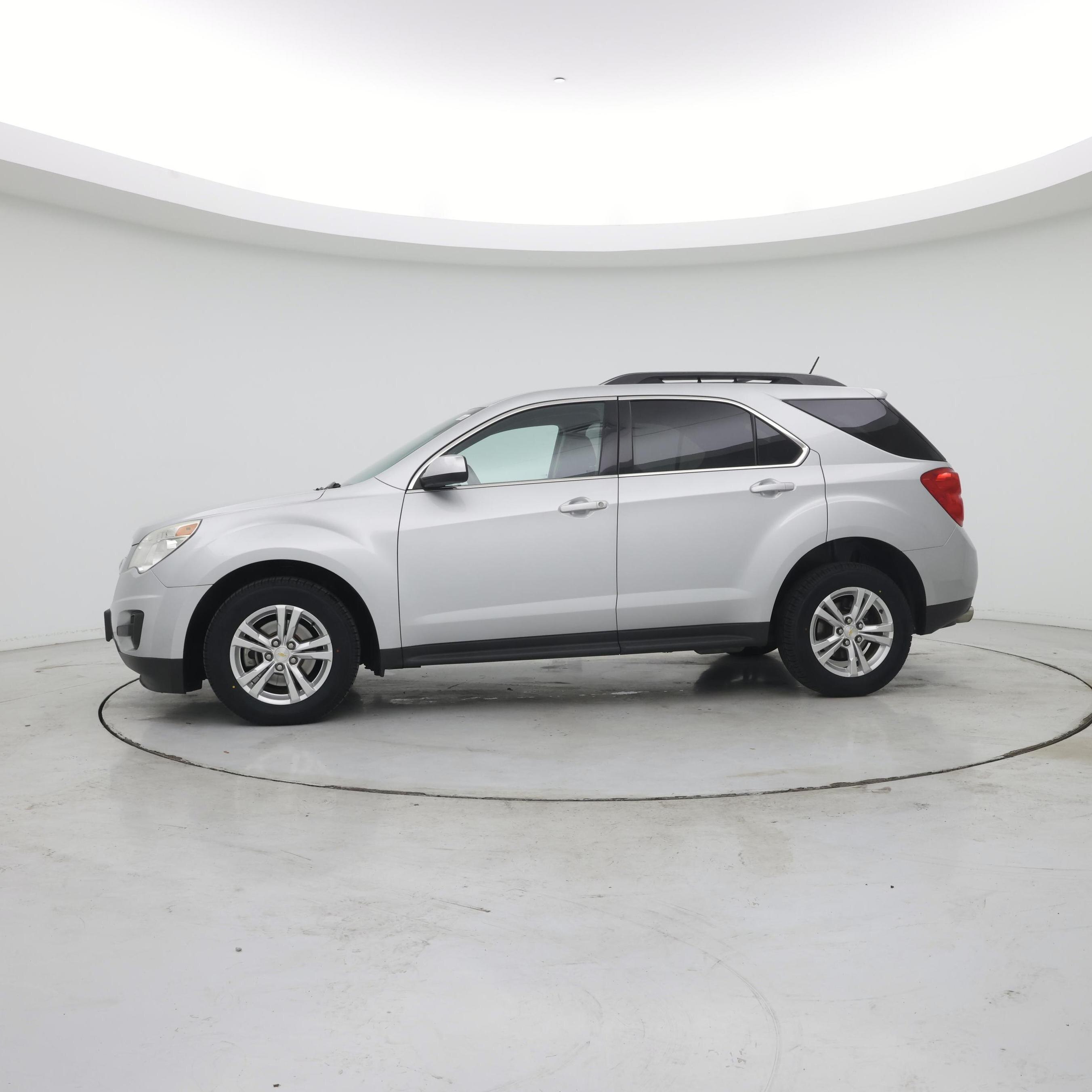 Thumbnail: 2015 Chevrolet Equinox - 3