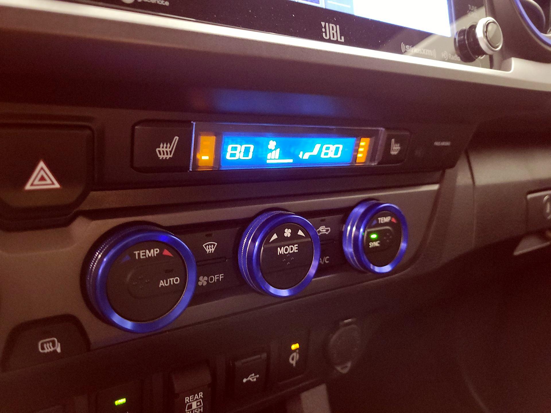 Thumbnail: 2023 Toyota Tacoma - 17