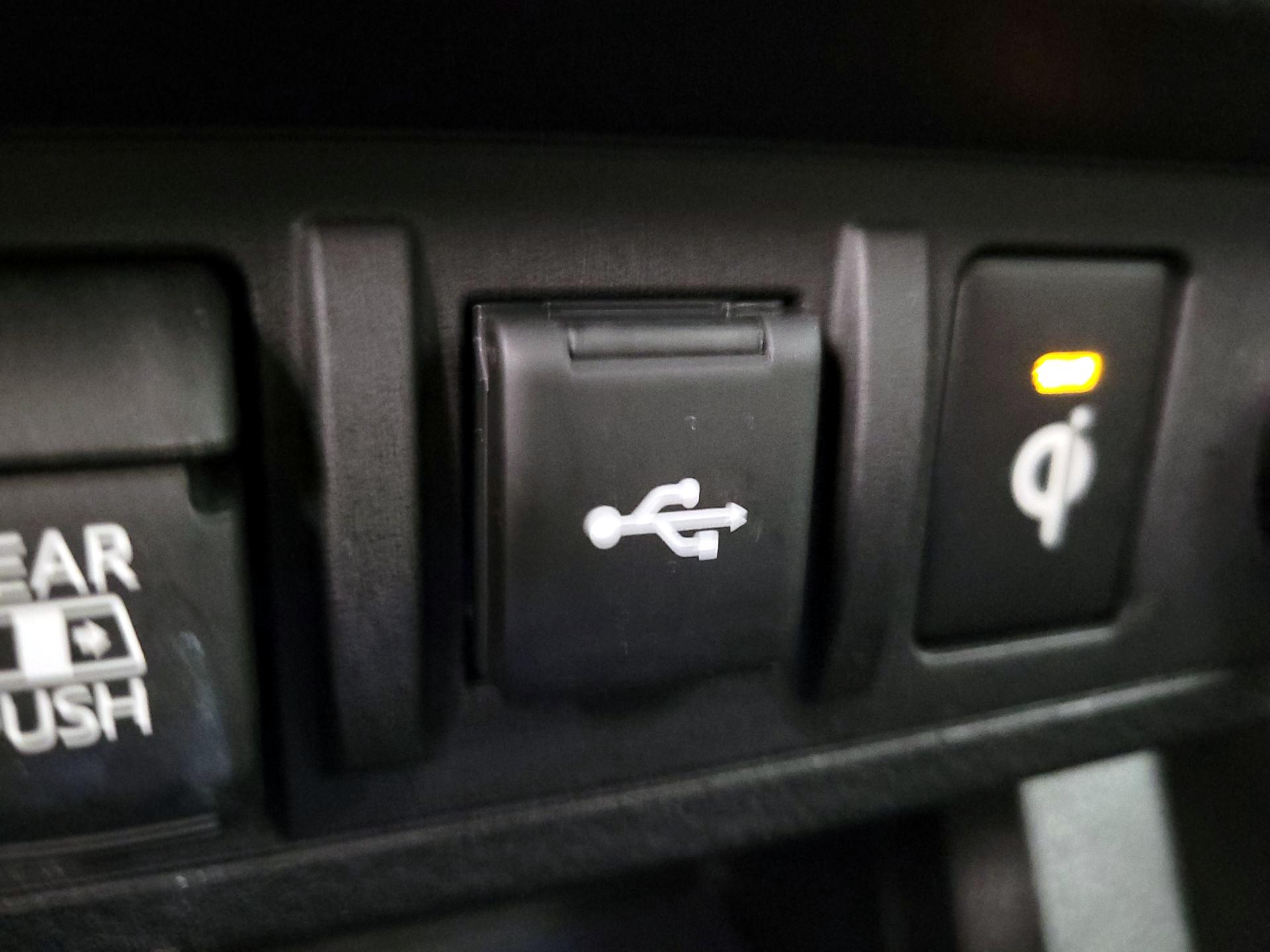 Thumbnail: 2023 Toyota Tacoma - 19