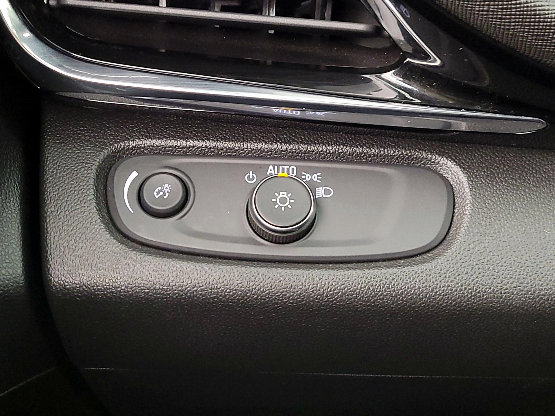 Thumbnail: 2024 Buick Envista - 13