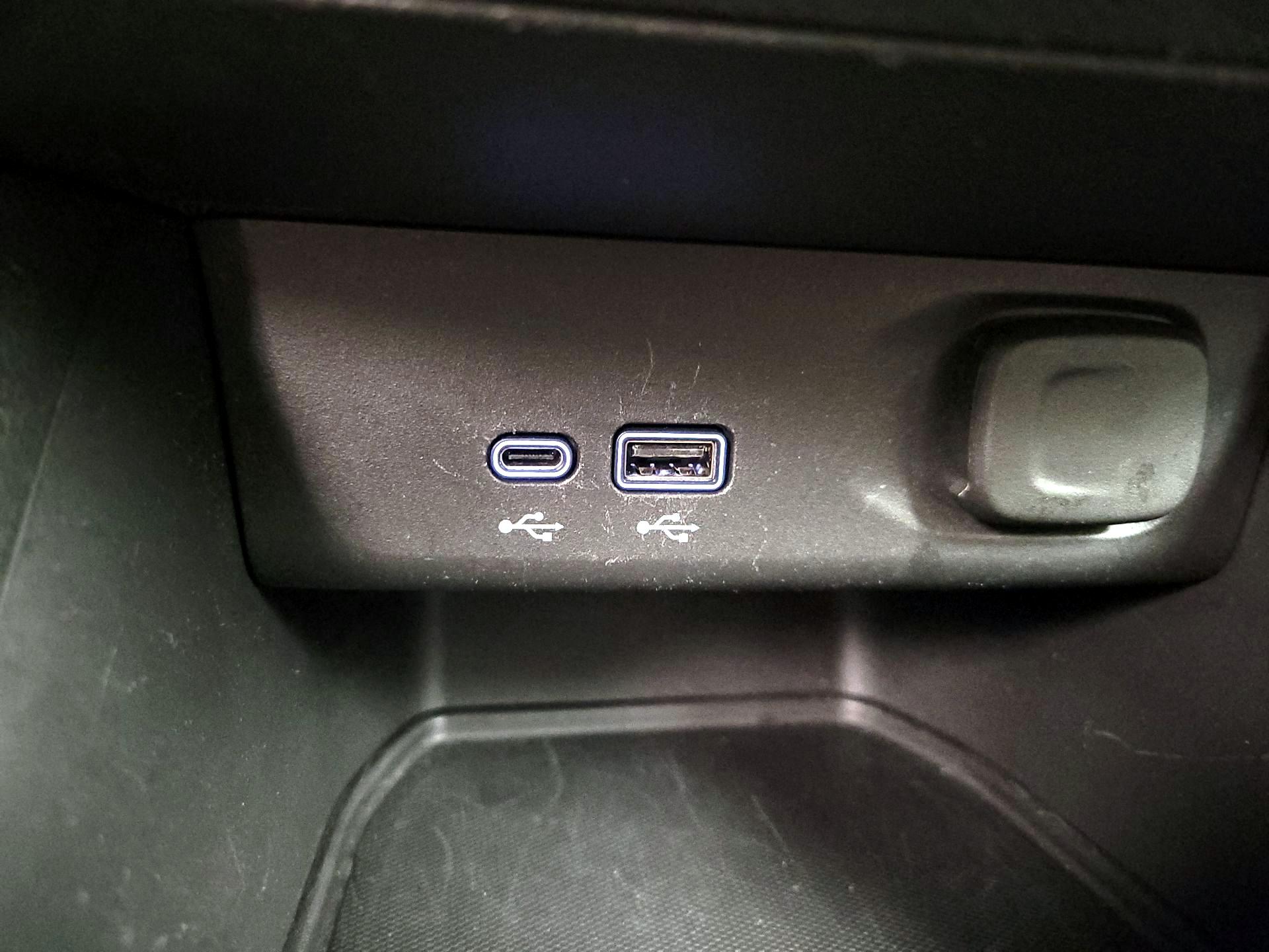 Thumbnail: 2024 Buick Envista - 18