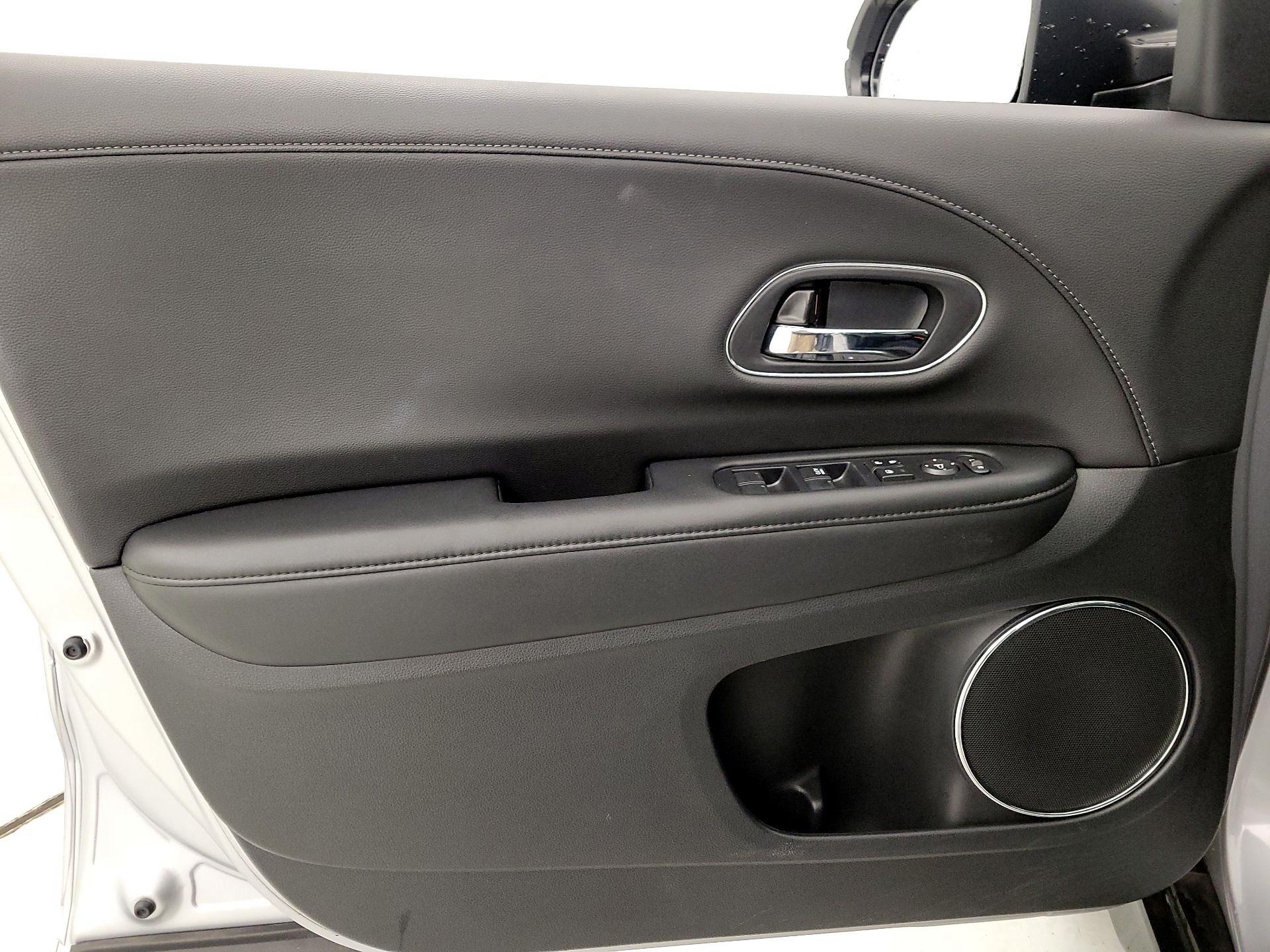 Thumbnail: 2022 Honda HR-V - 12