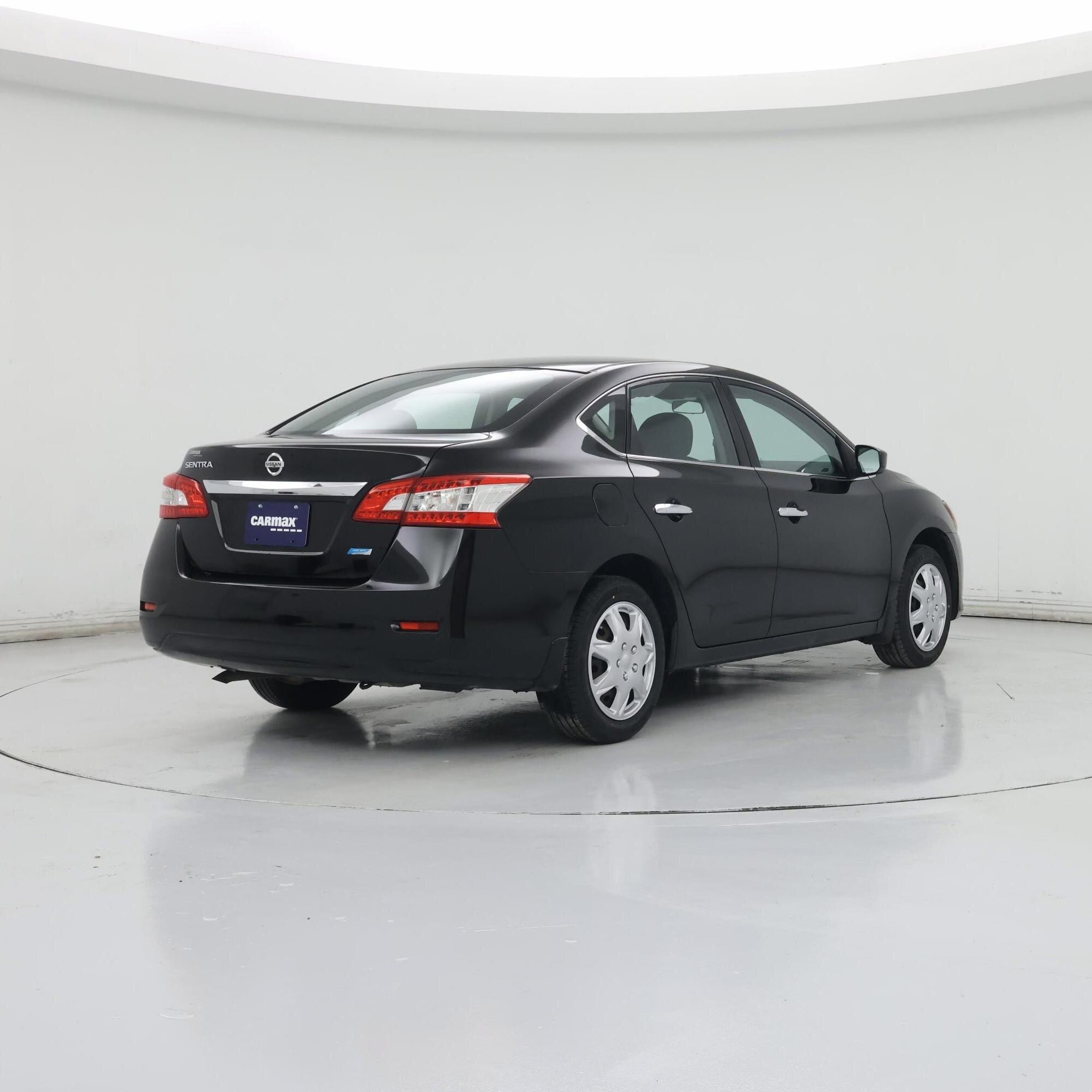Thumbnail: 2014 Nissan Sentra - 8