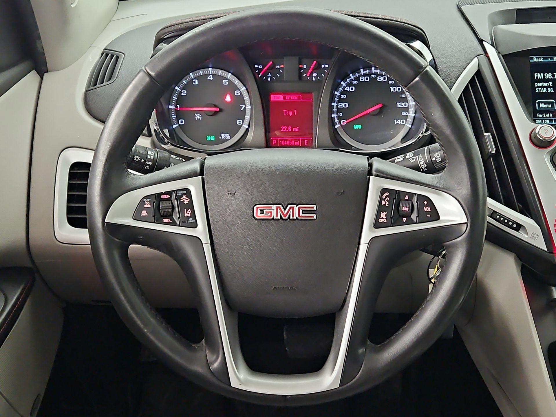 Thumbnail: 2015 GMC Terrain - 10