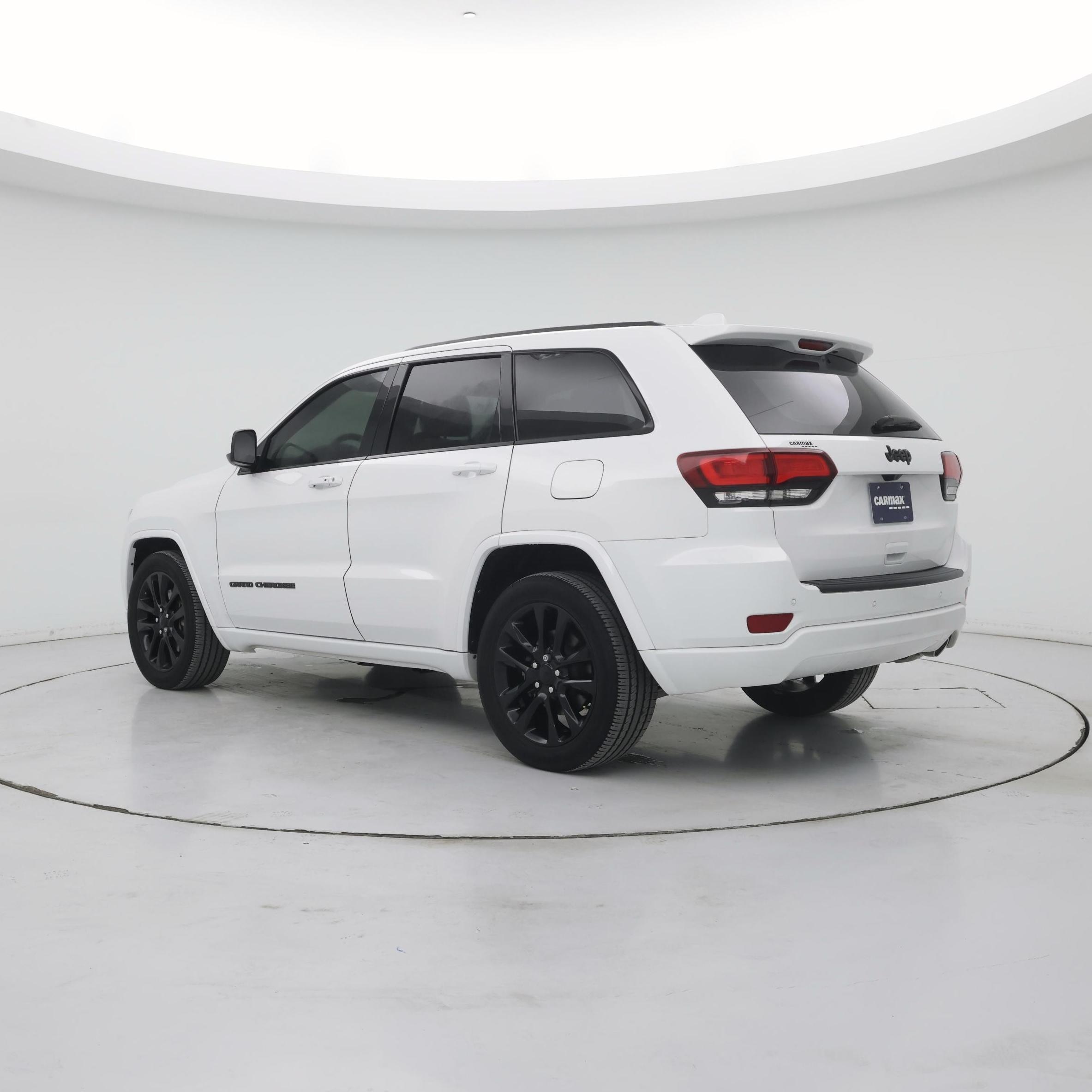 Thumbnail: 2021 Jeep Grand Cherokee - 2