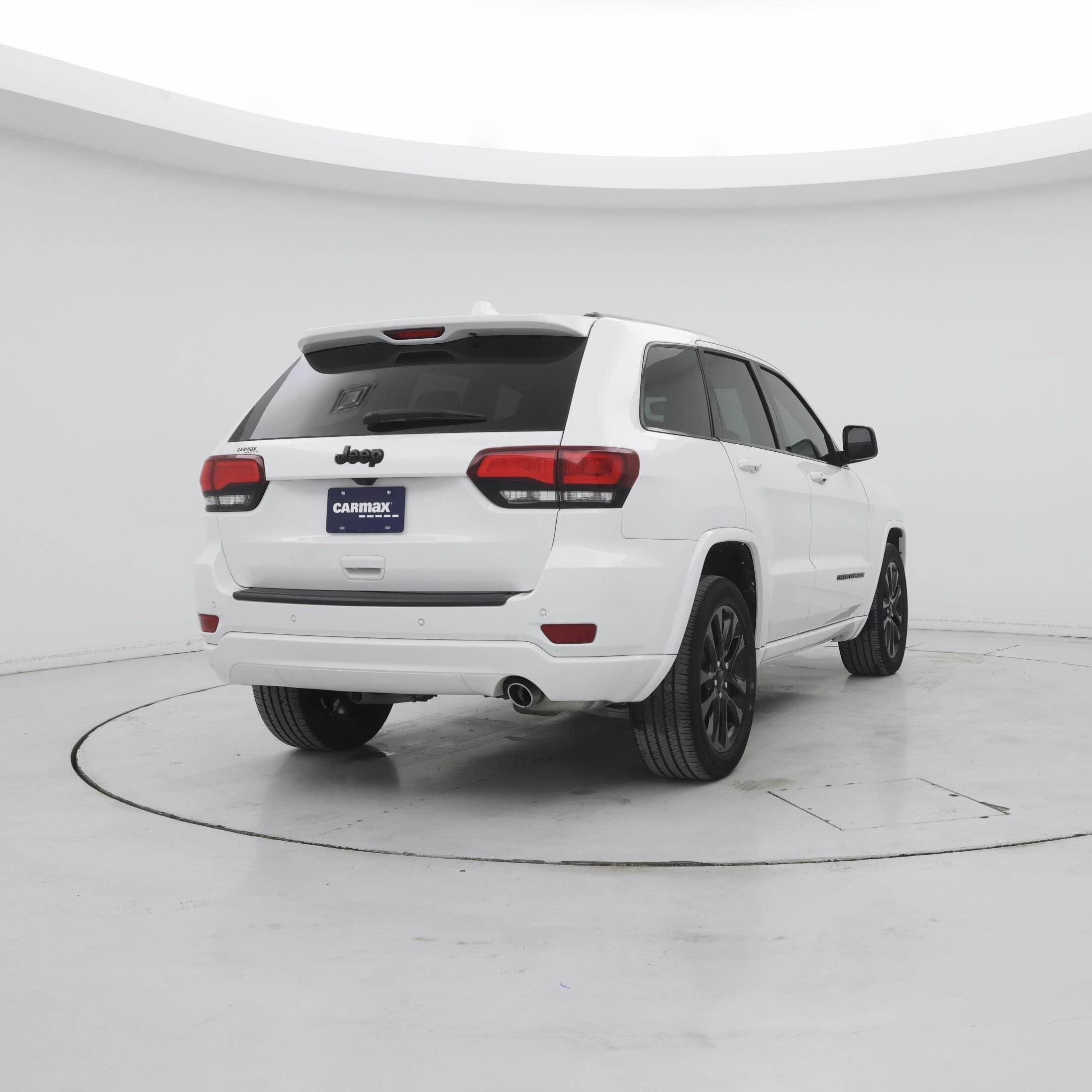 Thumbnail: 2021 Jeep Grand Cherokee - 8