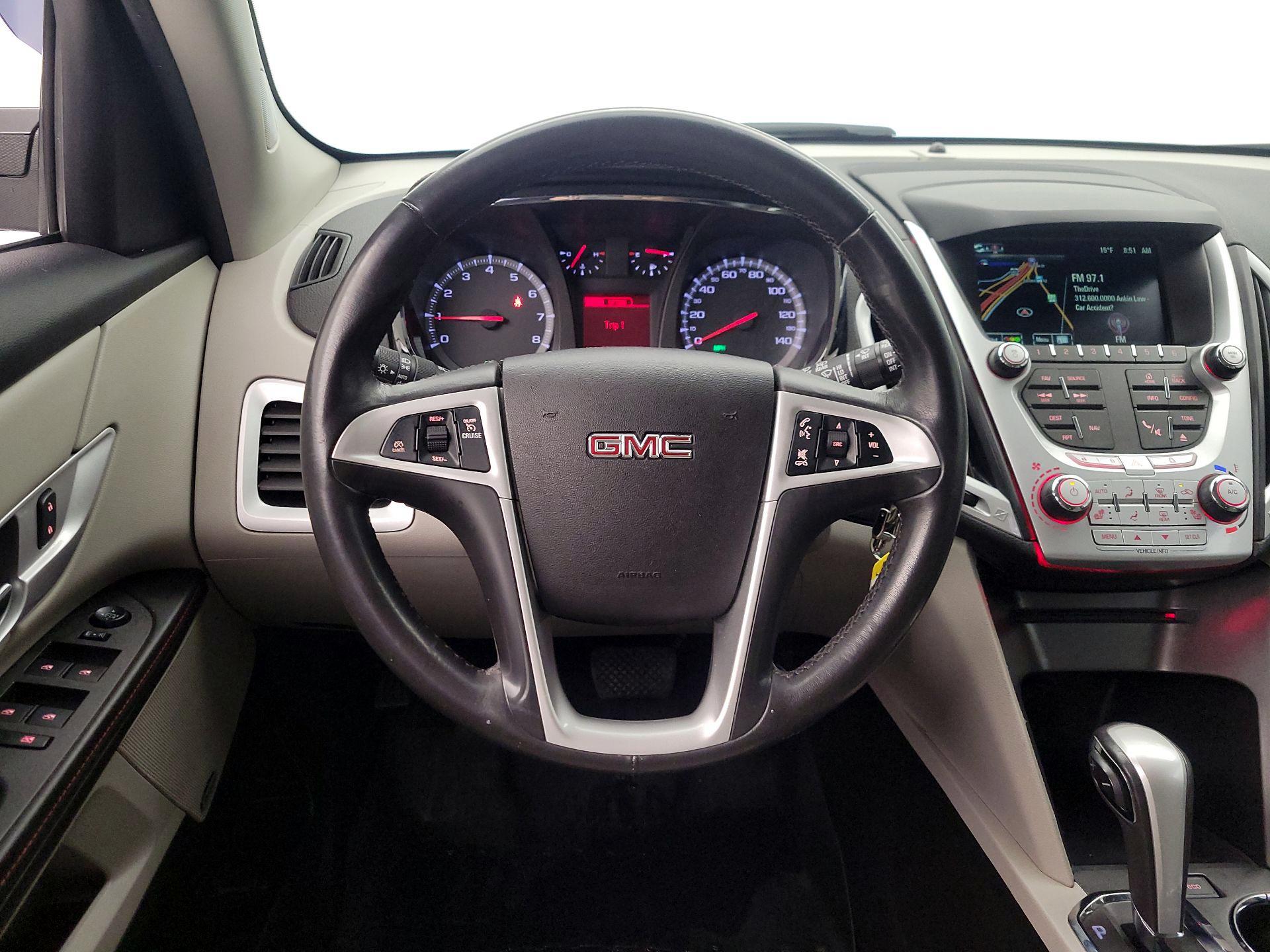 Thumbnail: 2015 GMC Terrain - 10