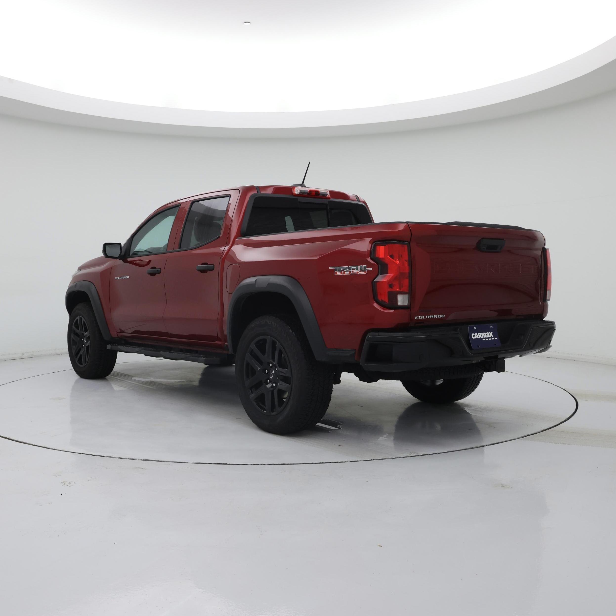 Thumbnail: 2023 Chevrolet Colorado - 2