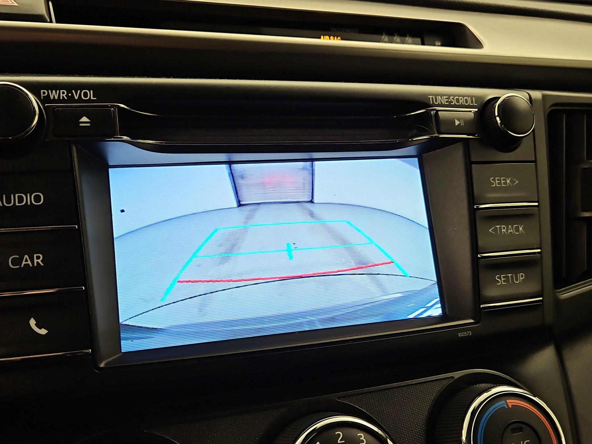 Thumbnail: 2018 Toyota RAV4 - 14