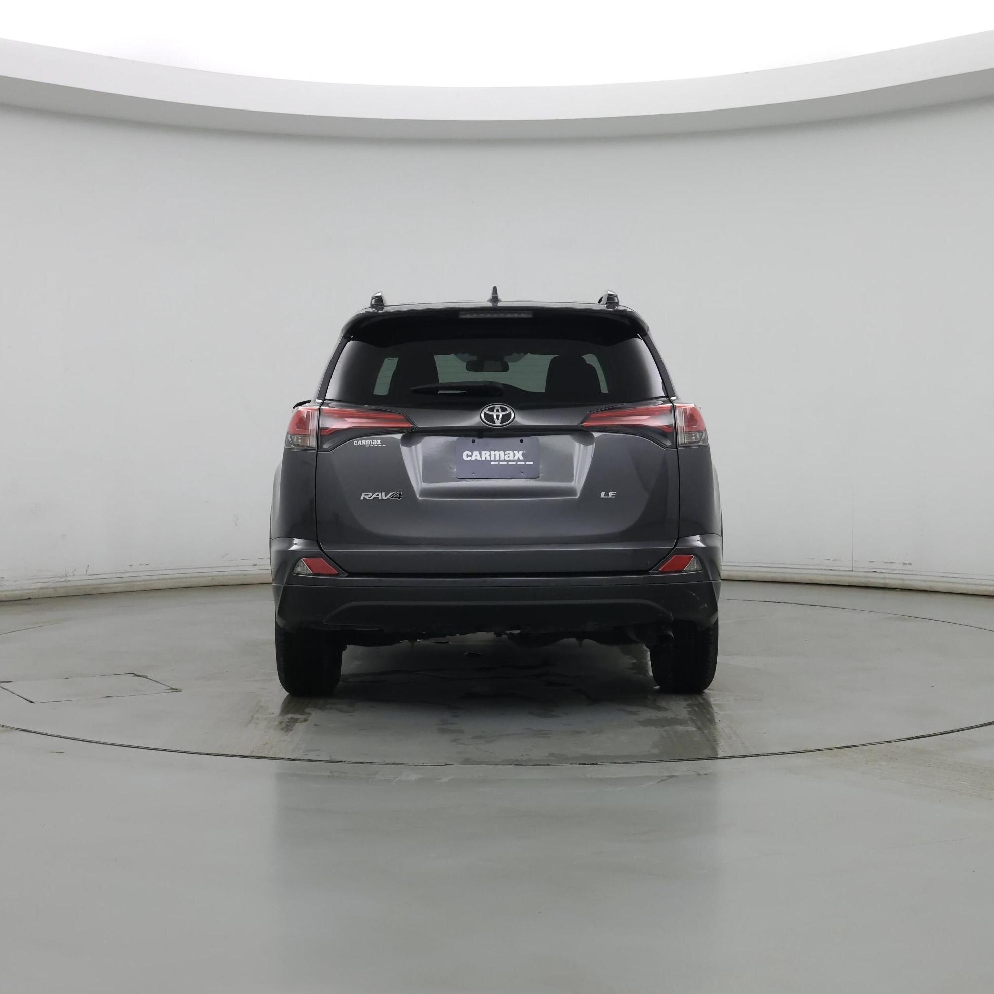 Thumbnail: 2018 Toyota RAV4 - 6