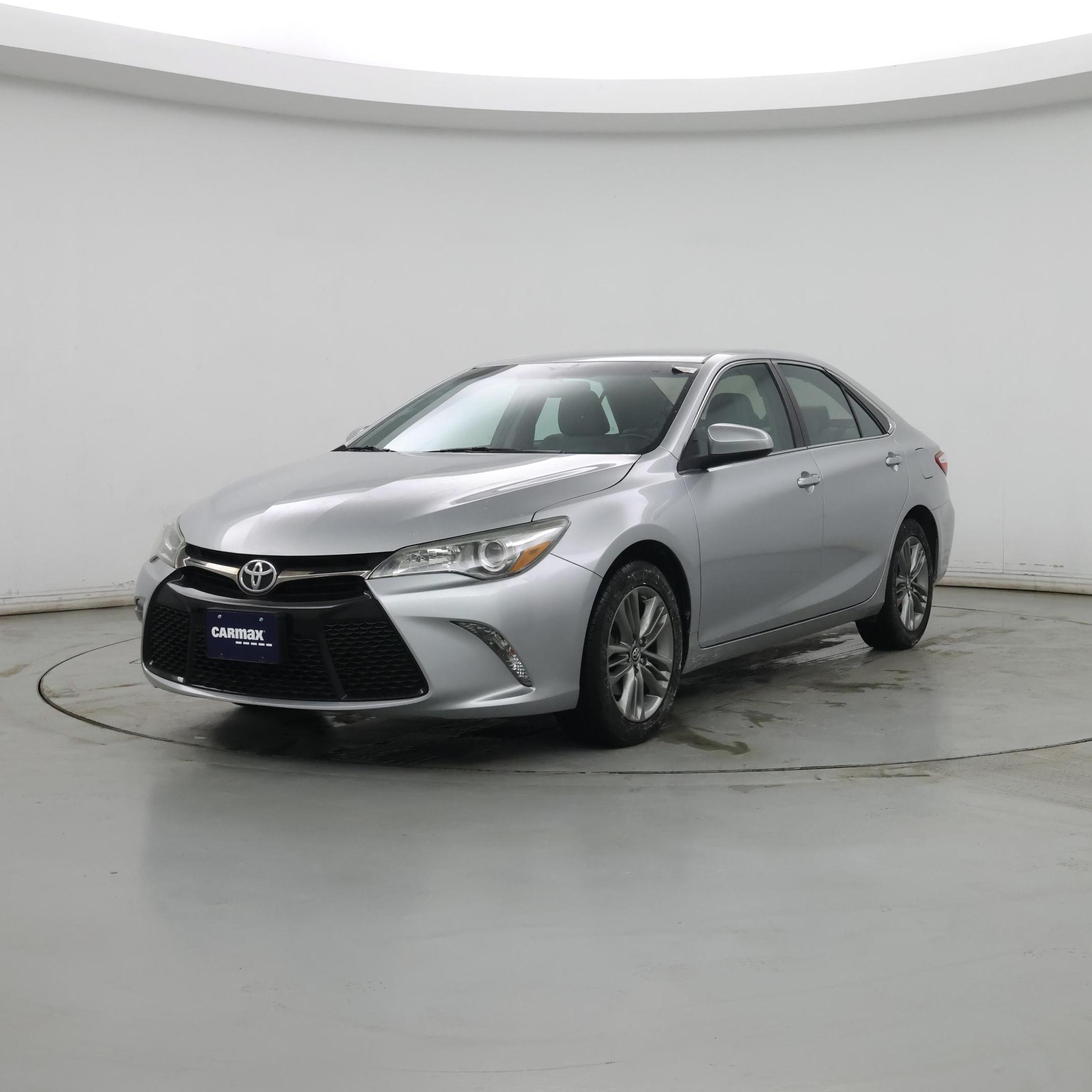 Thumbnail: 2016 Toyota Camry - 4