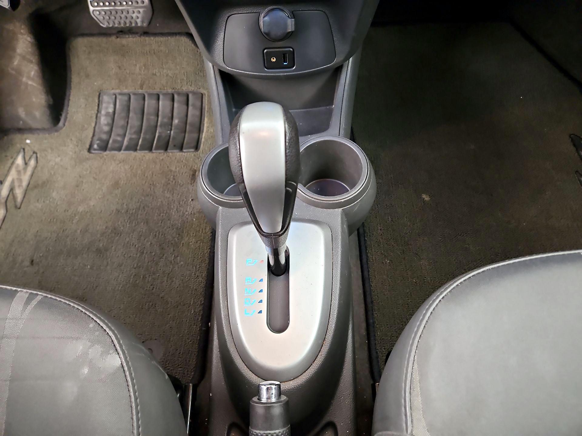 Thumbnail: 2015 Chevrolet Spark - 15