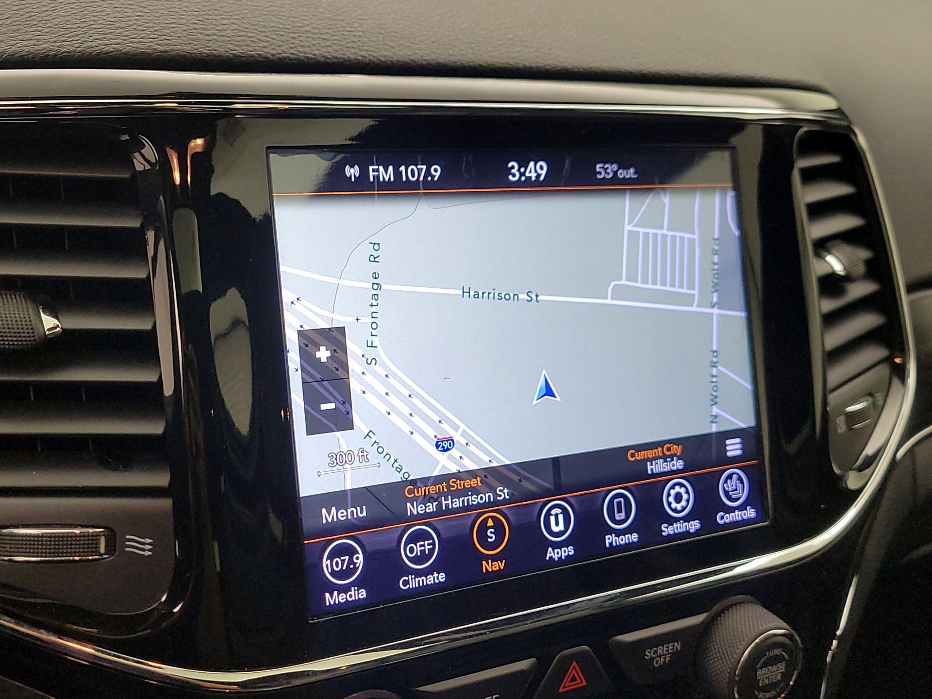 Thumbnail: 2020 Jeep Grand Cherokee - 14