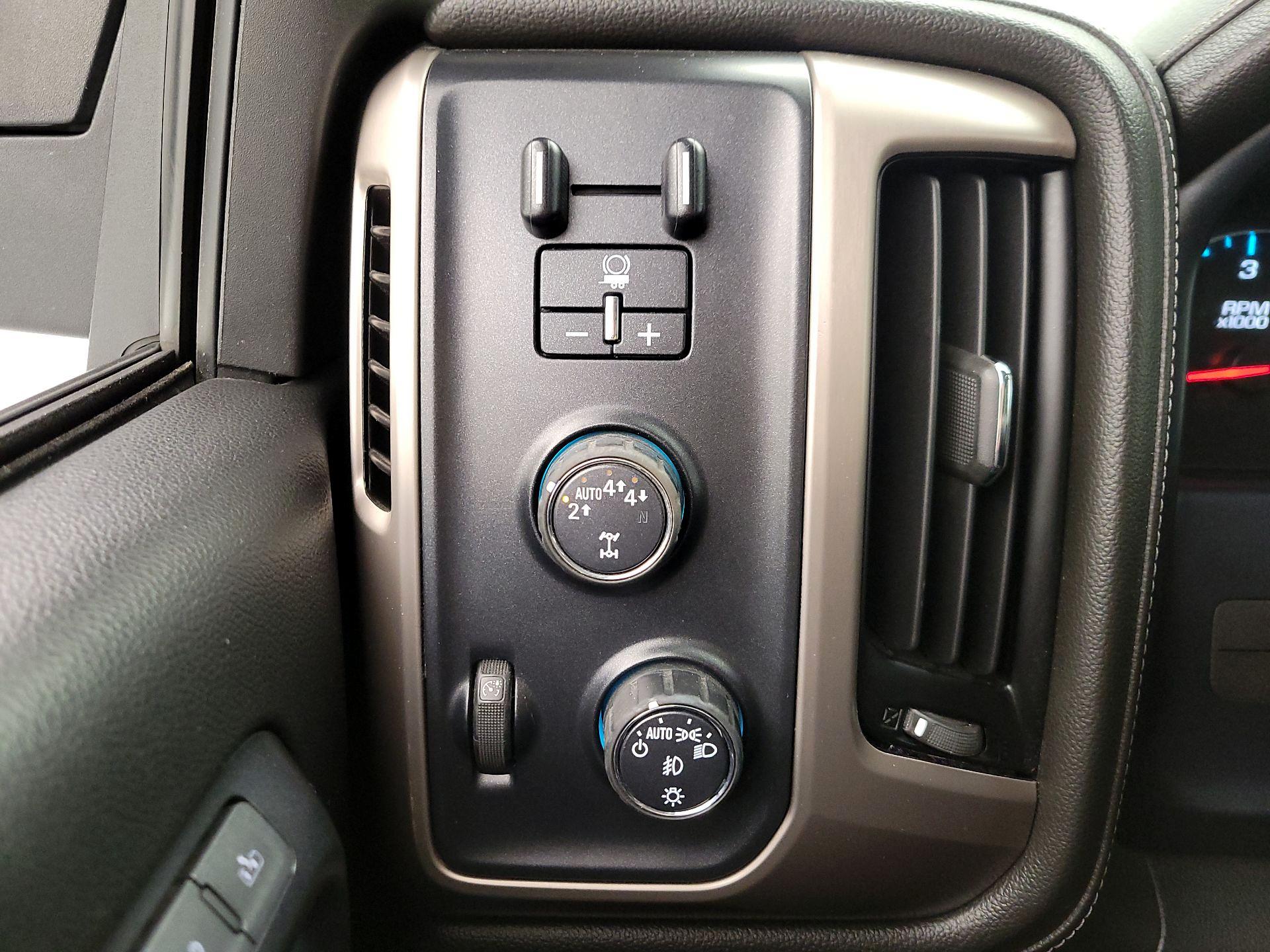 Thumbnail: 2018 GMC Sierra 1500 - 13