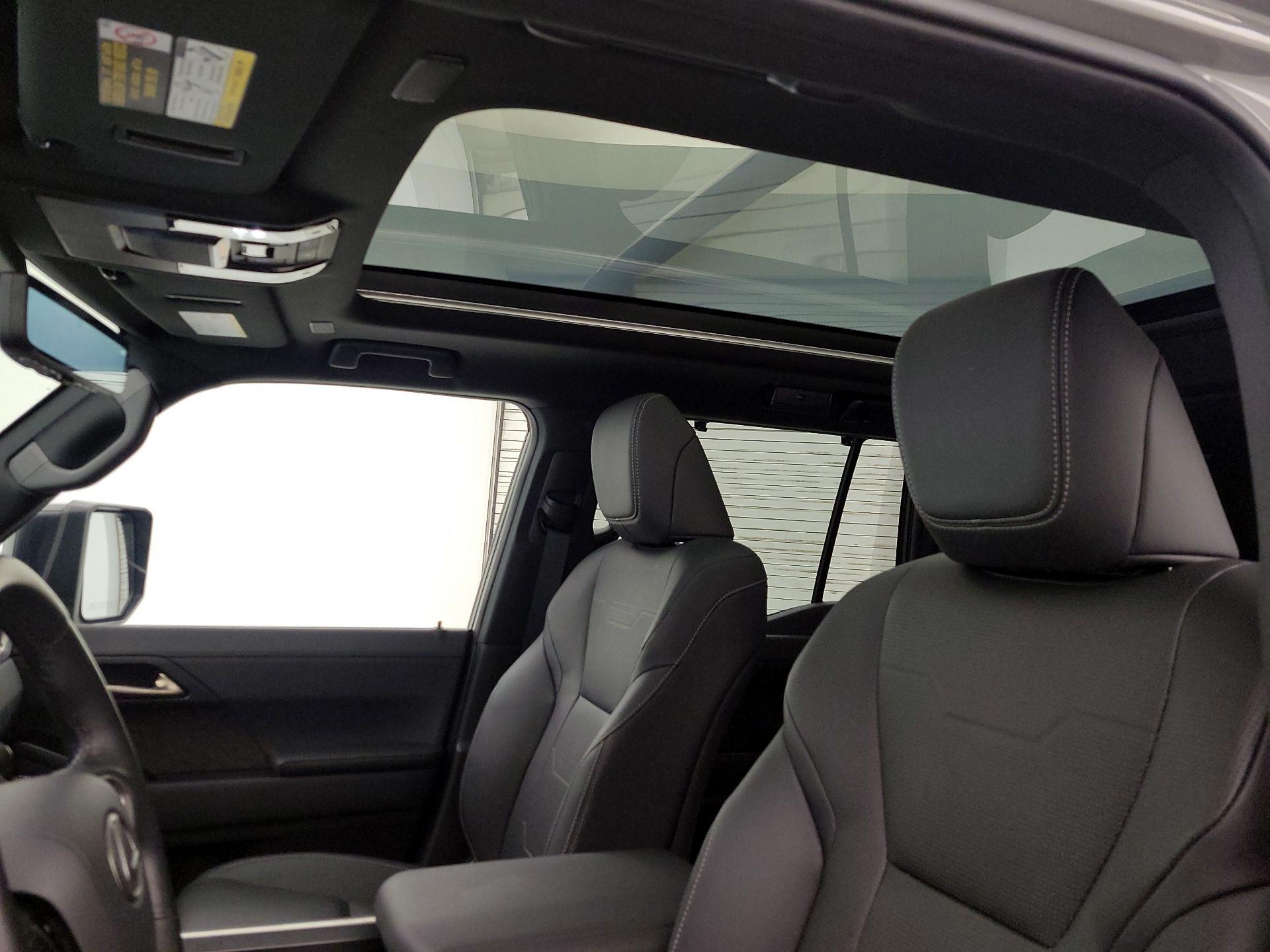 Thumbnail: 2024 Lexus GX - 20