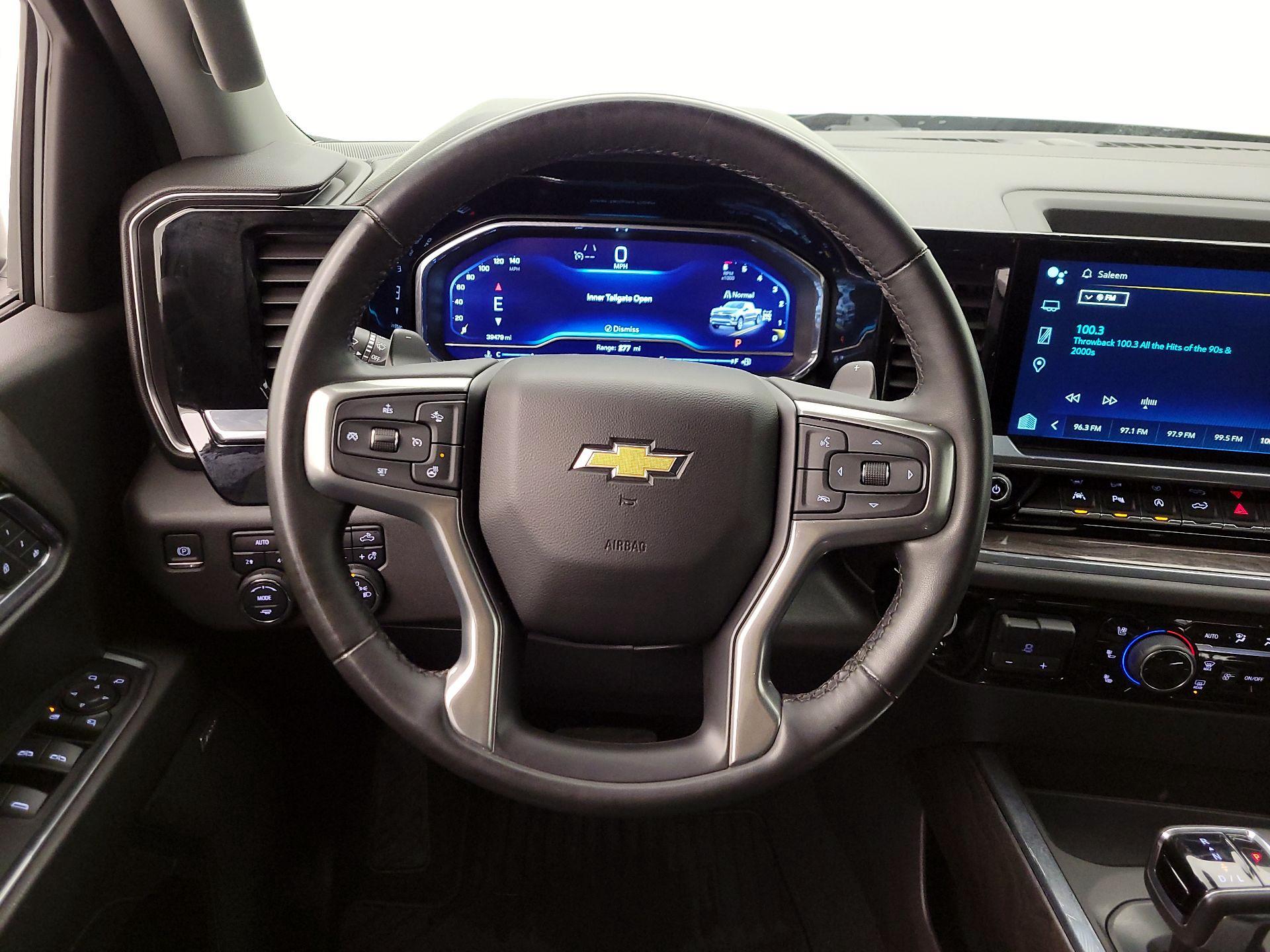 Thumbnail: 2023 Chevrolet Silverado 1500 - 10