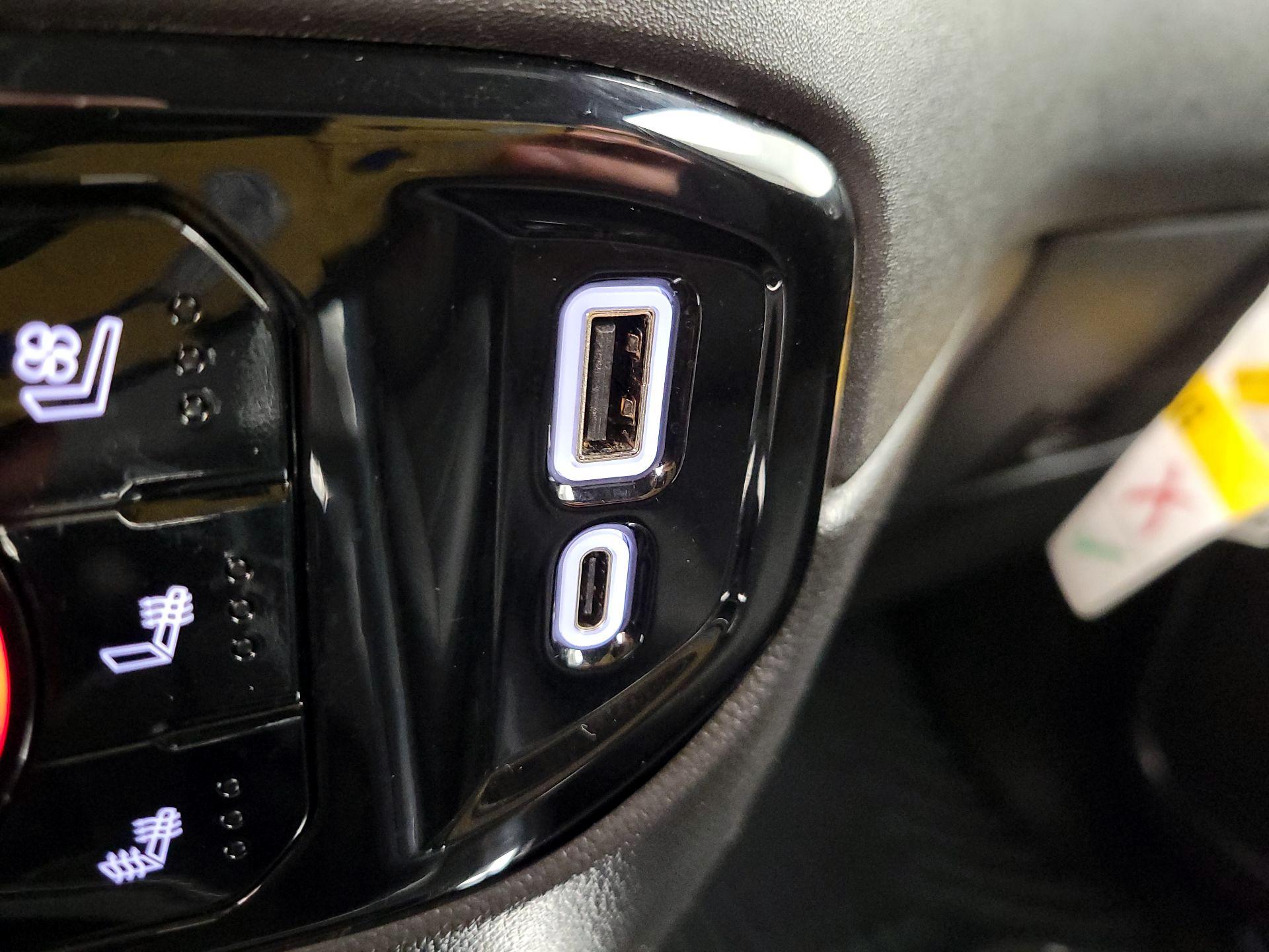 Thumbnail: 2023 Chevrolet Silverado 1500 - 19