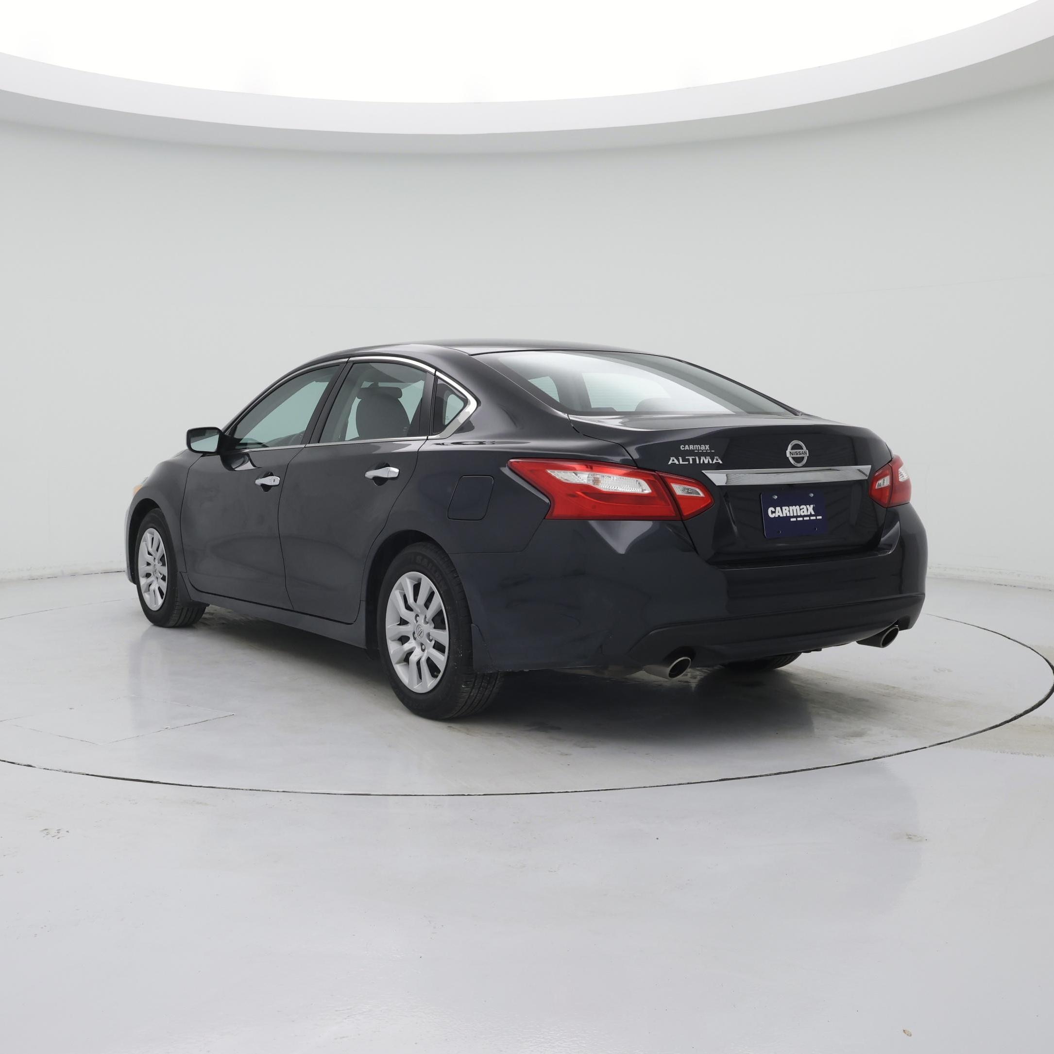 Thumbnail: 2017 Nissan Altima - 2