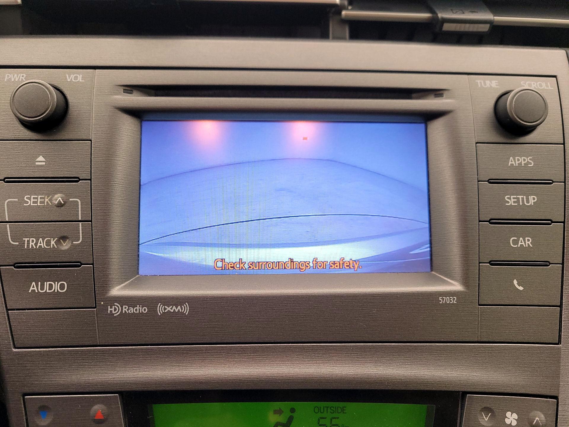 Thumbnail: 2014 Toyota Prius - 14