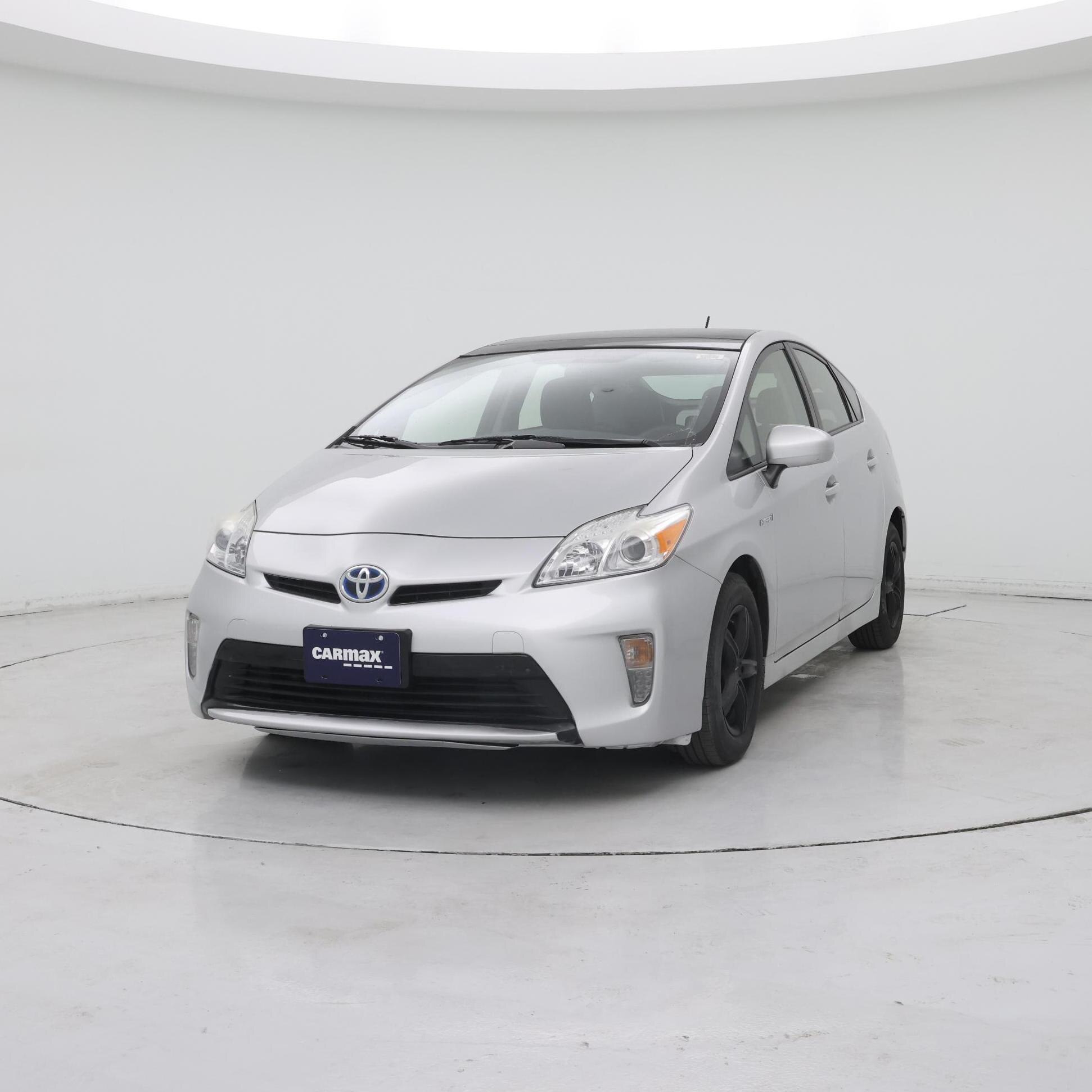 Thumbnail: 2014 Toyota Prius - 7