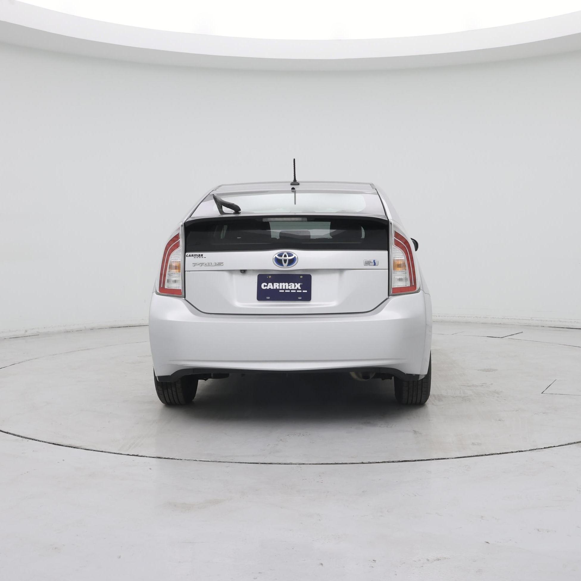 Thumbnail: 2014 Toyota Prius - 8