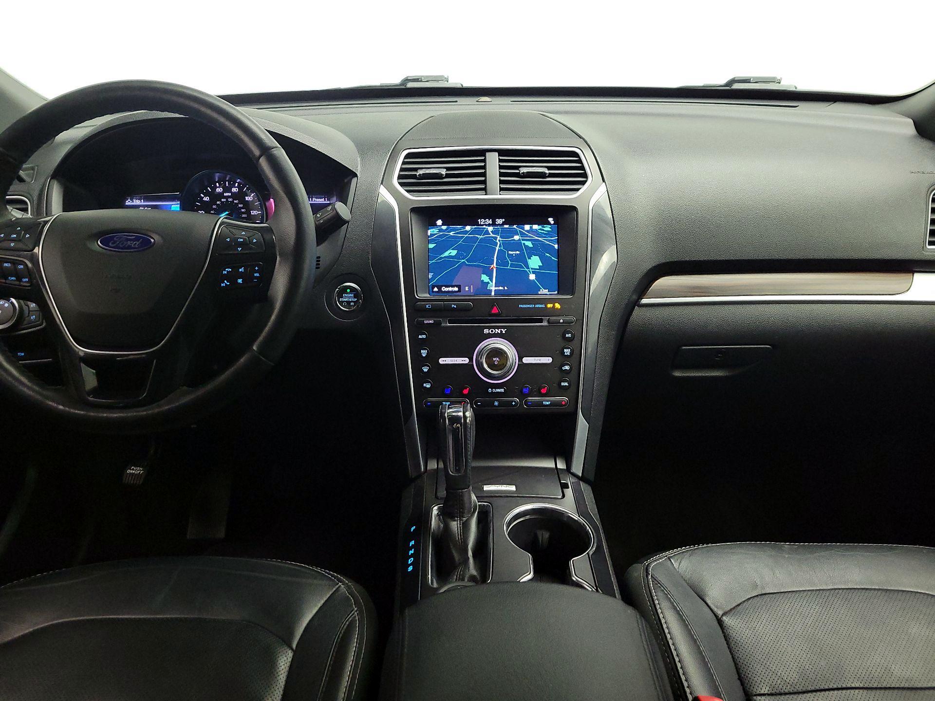 Thumbnail: 2017 Ford Explorer - 9