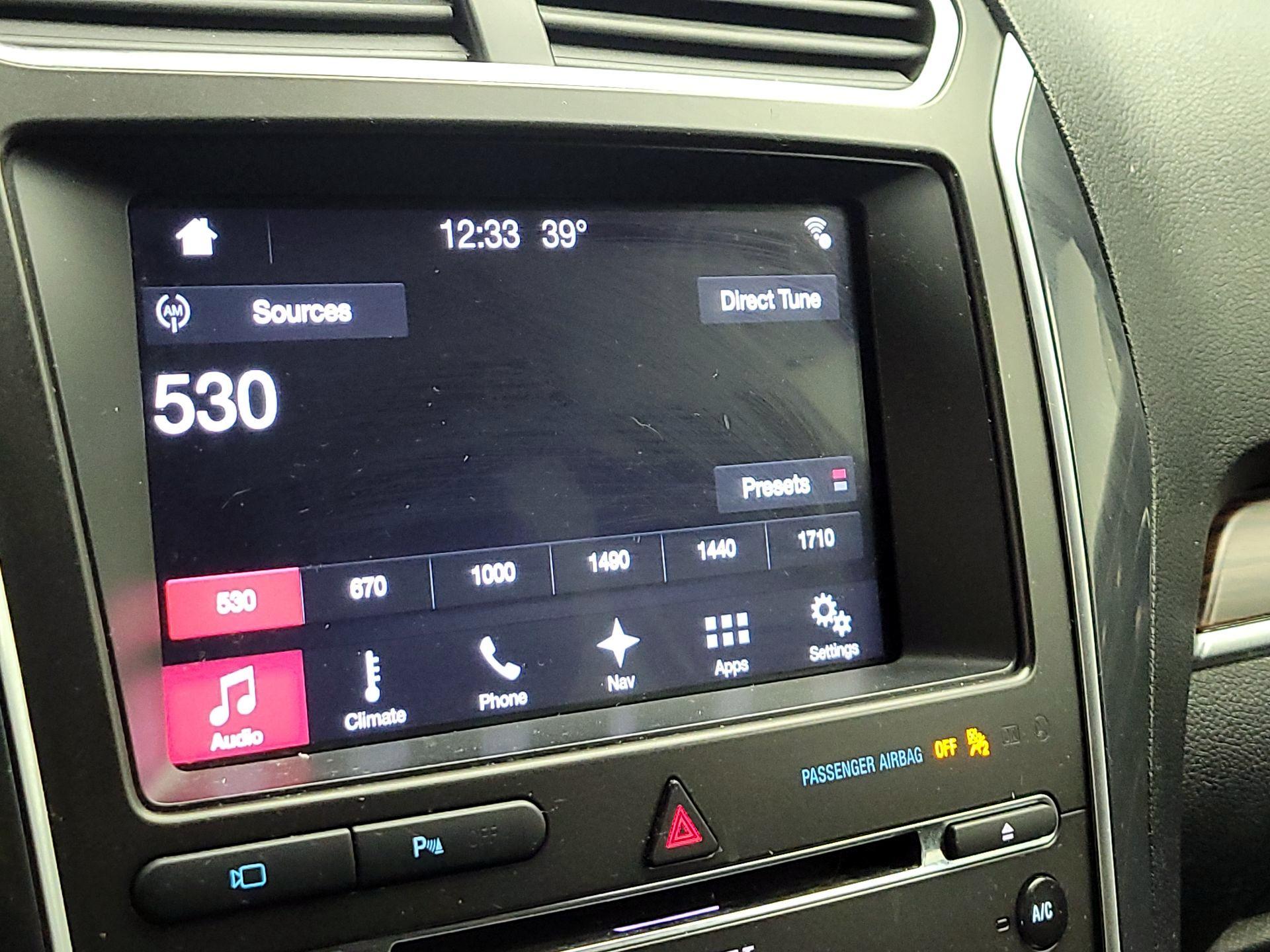 Thumbnail: 2017 Ford Explorer - 16